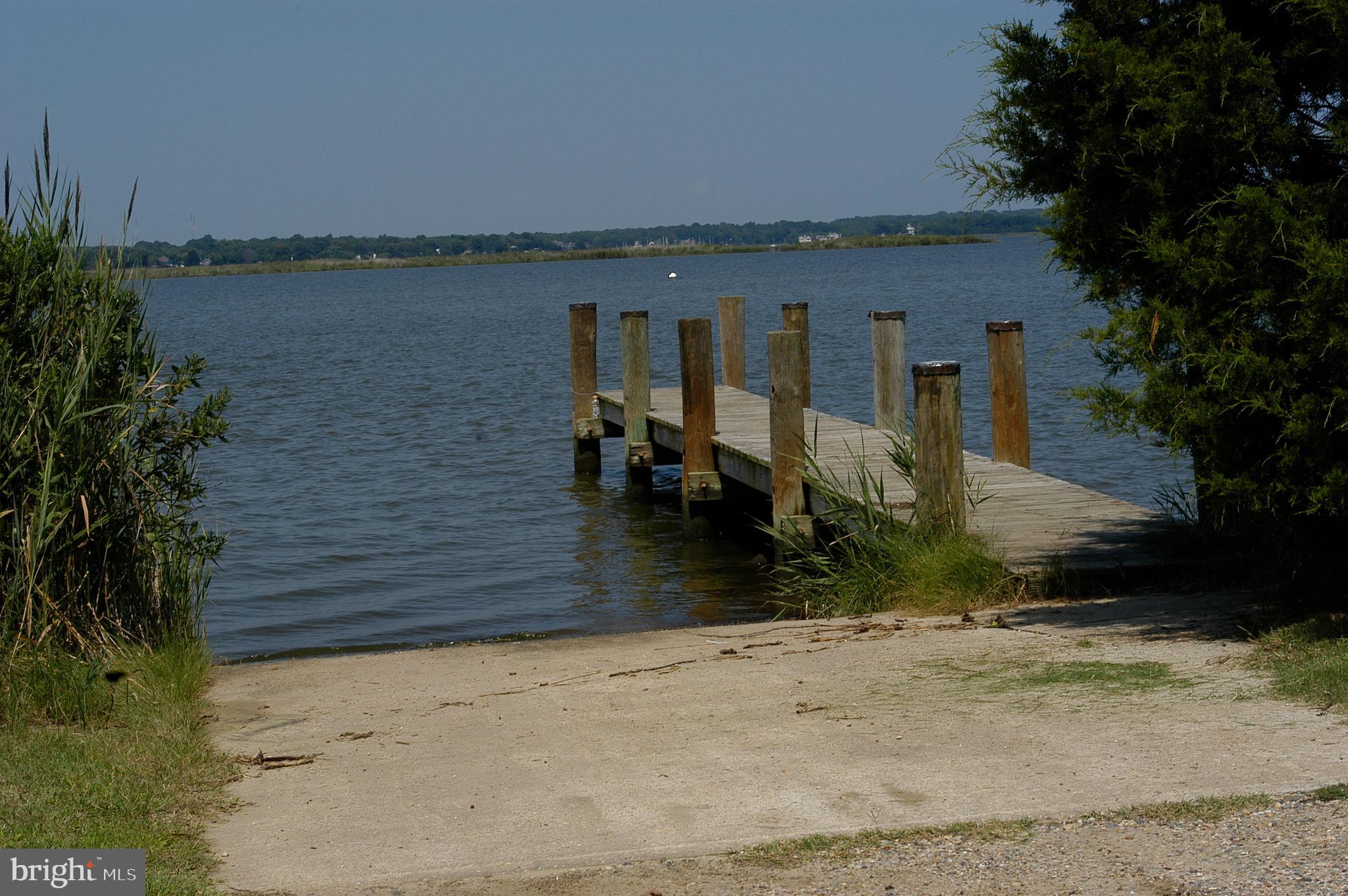 SELBY ON THE BAY - Residential