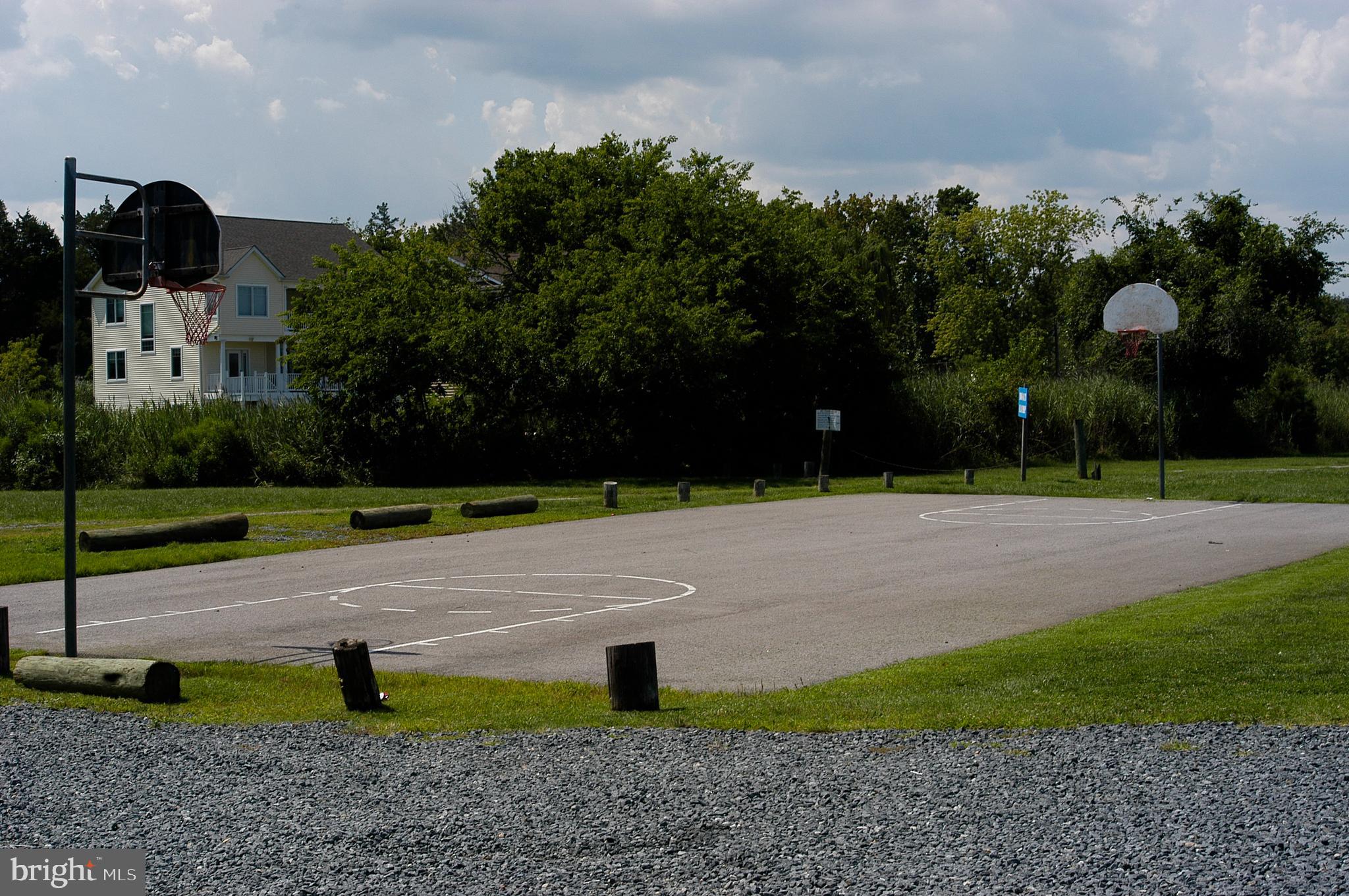 SELBY ON THE BAY - Residential
