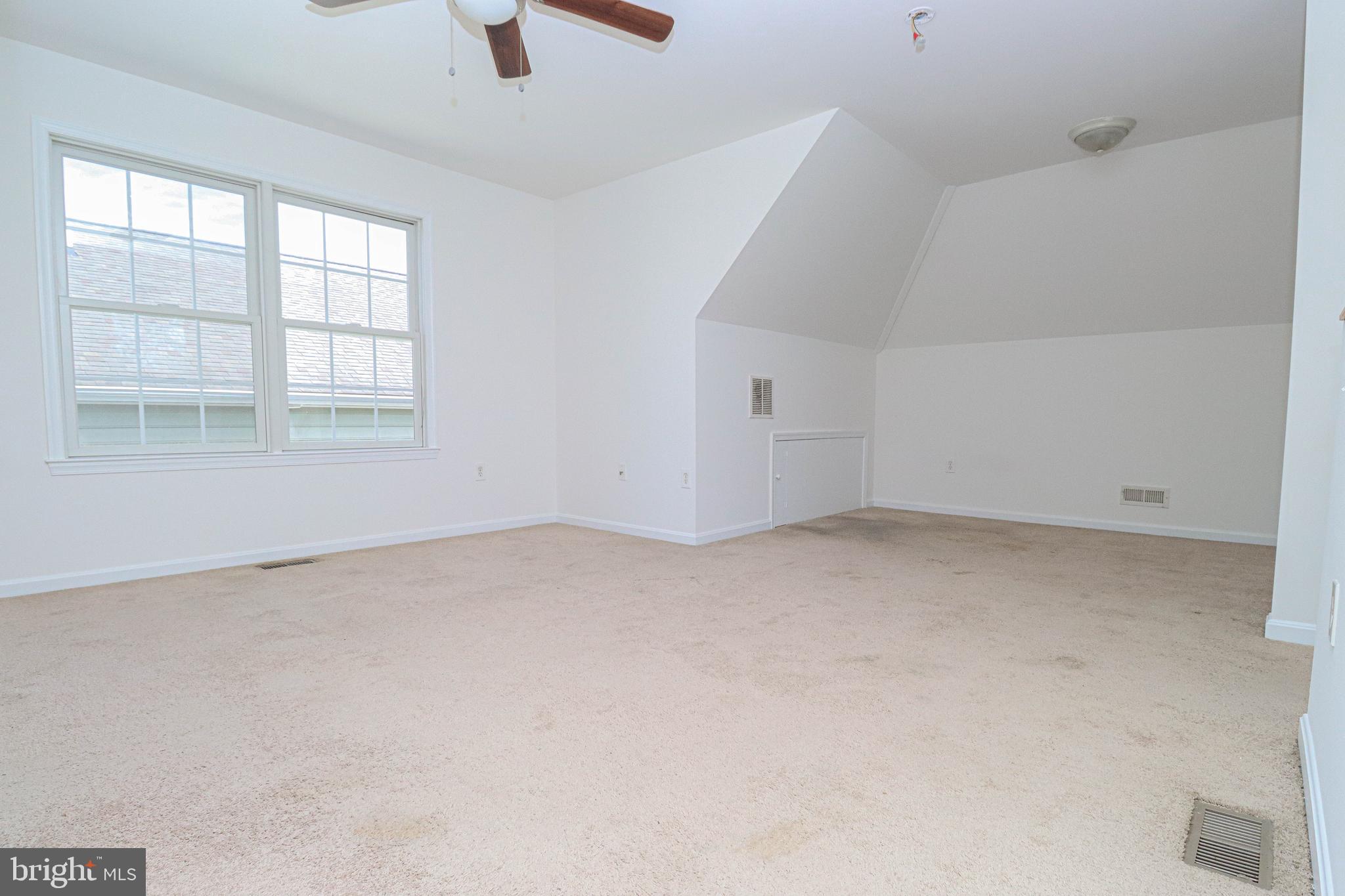 SELBY ON THE BAY - Residential