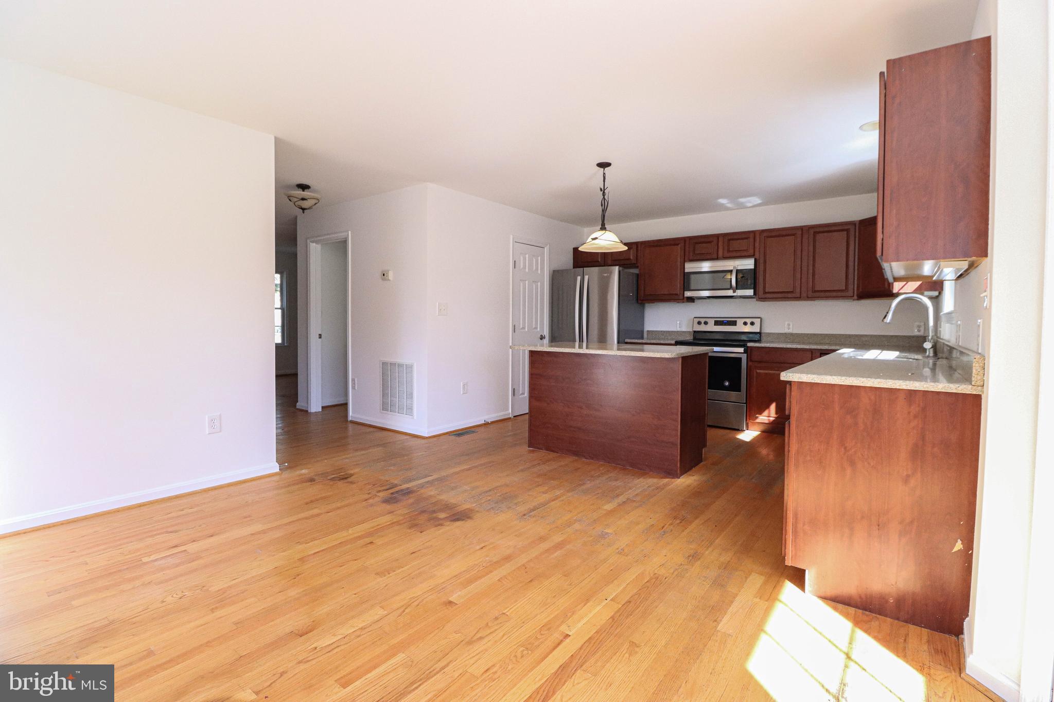 SELBY ON THE BAY - Residential