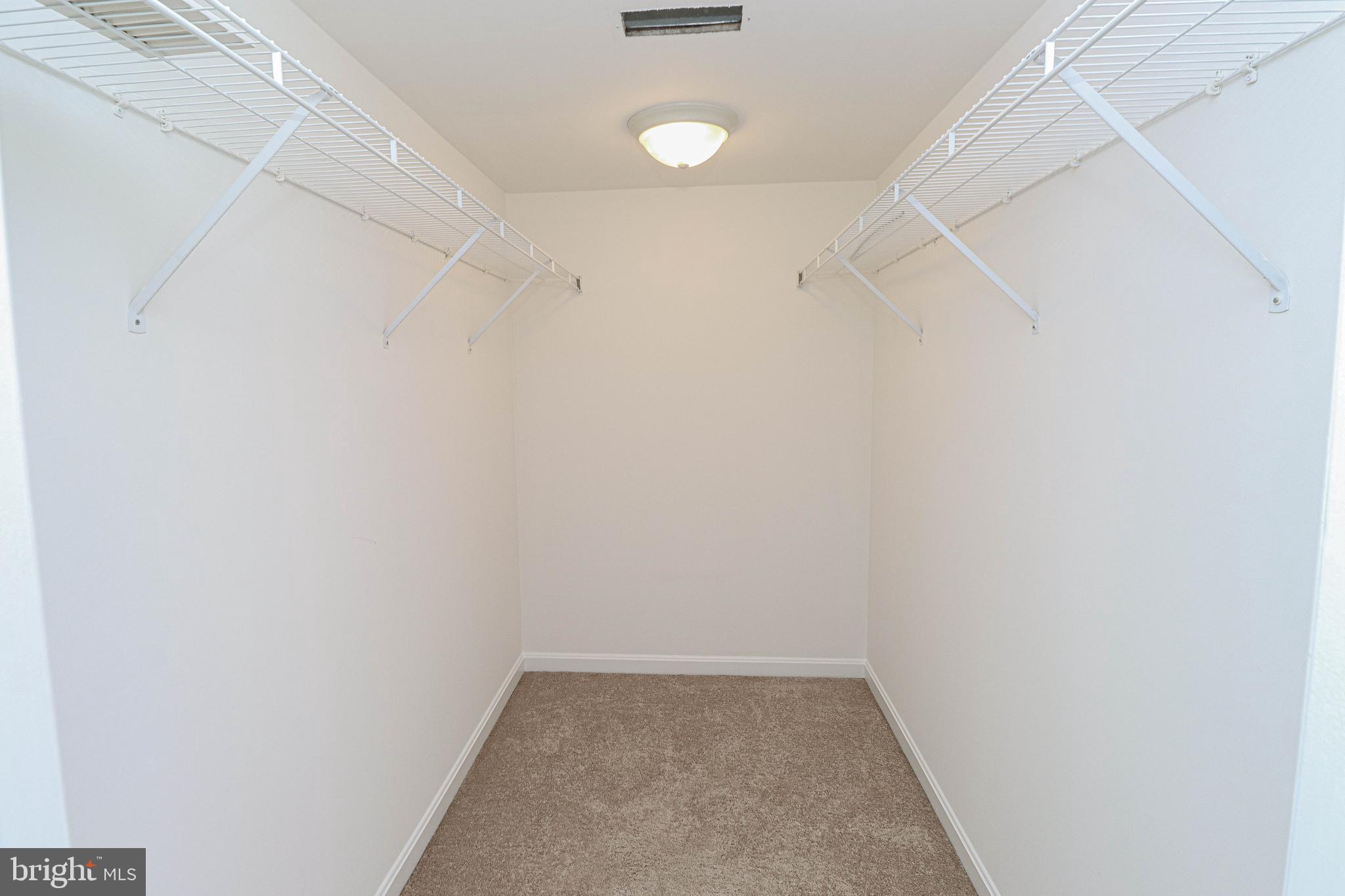 SELBY ON THE BAY - Residential