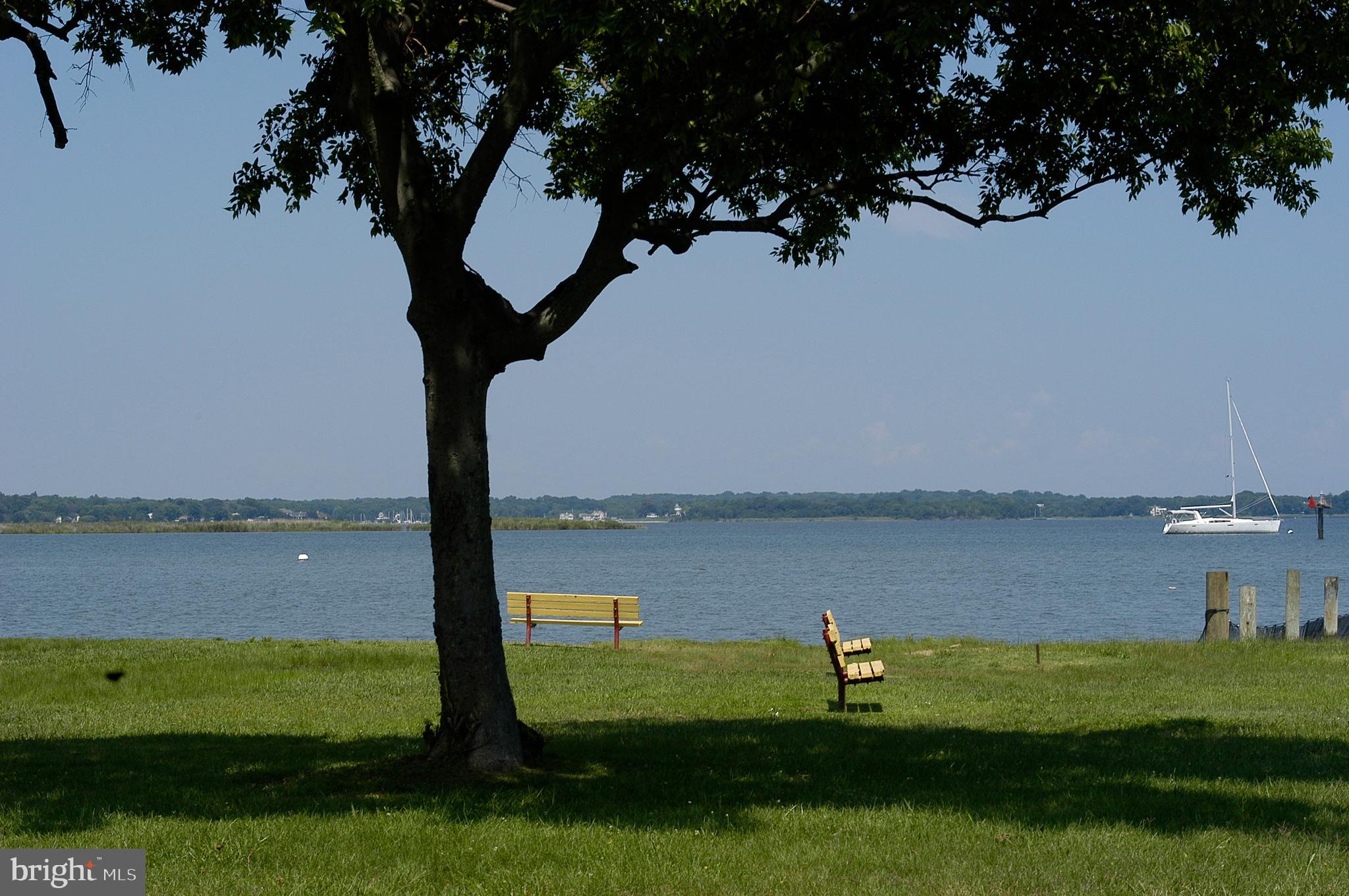 SELBY ON THE BAY - Residential