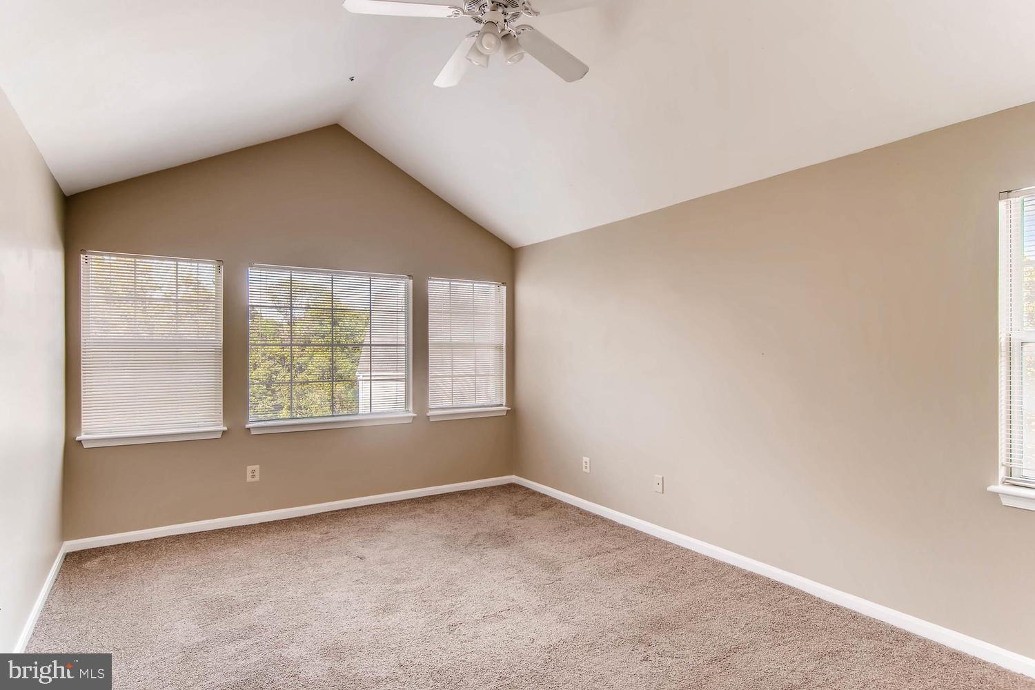 MONTGOMERY RUN - Residential Lease