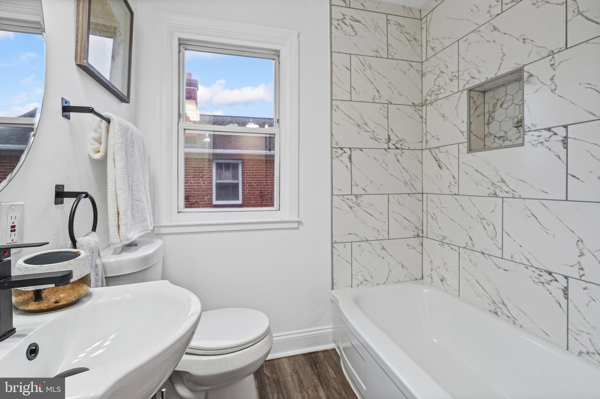 DUNDALK VILLAGE - Residential