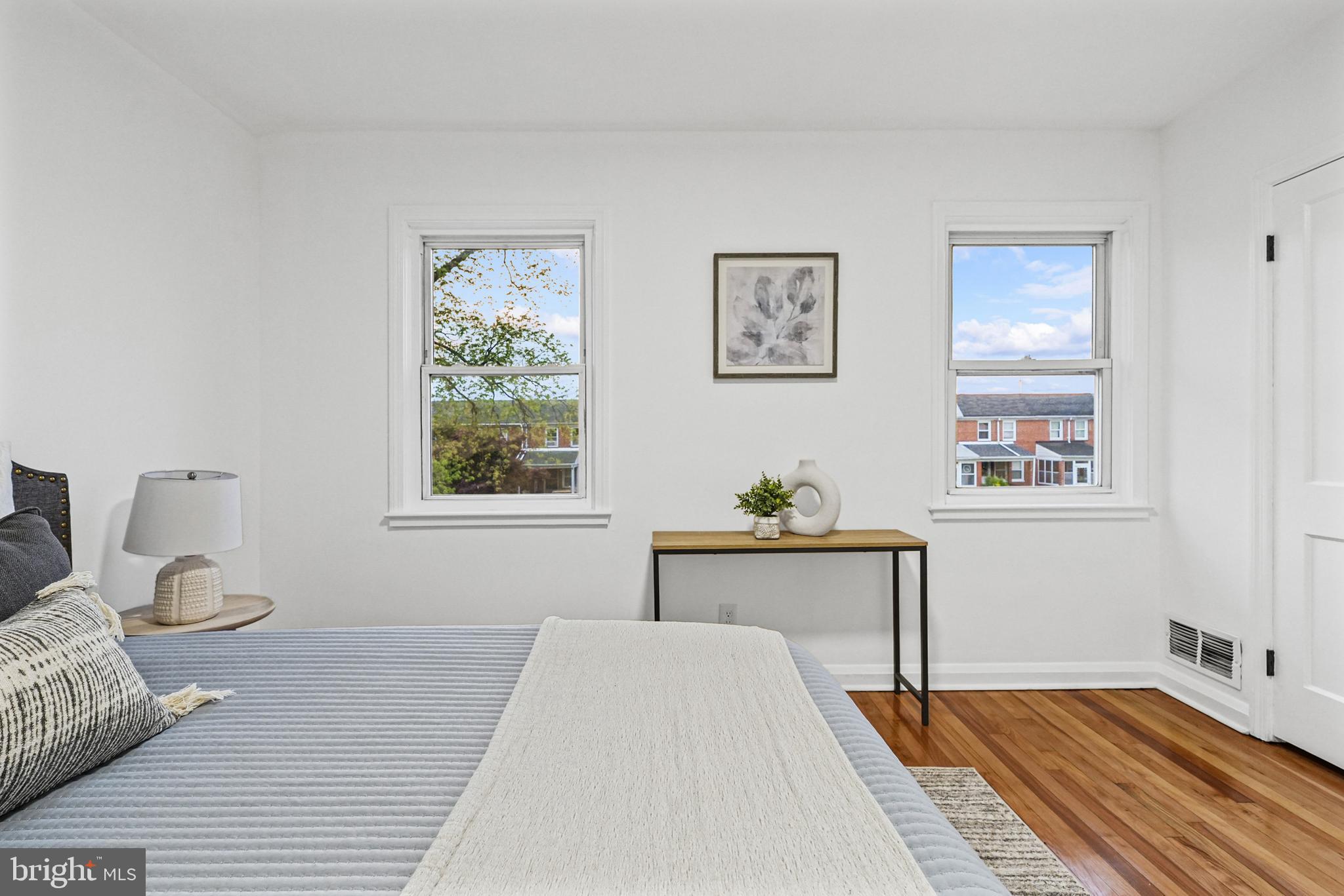 DUNDALK VILLAGE - Residential