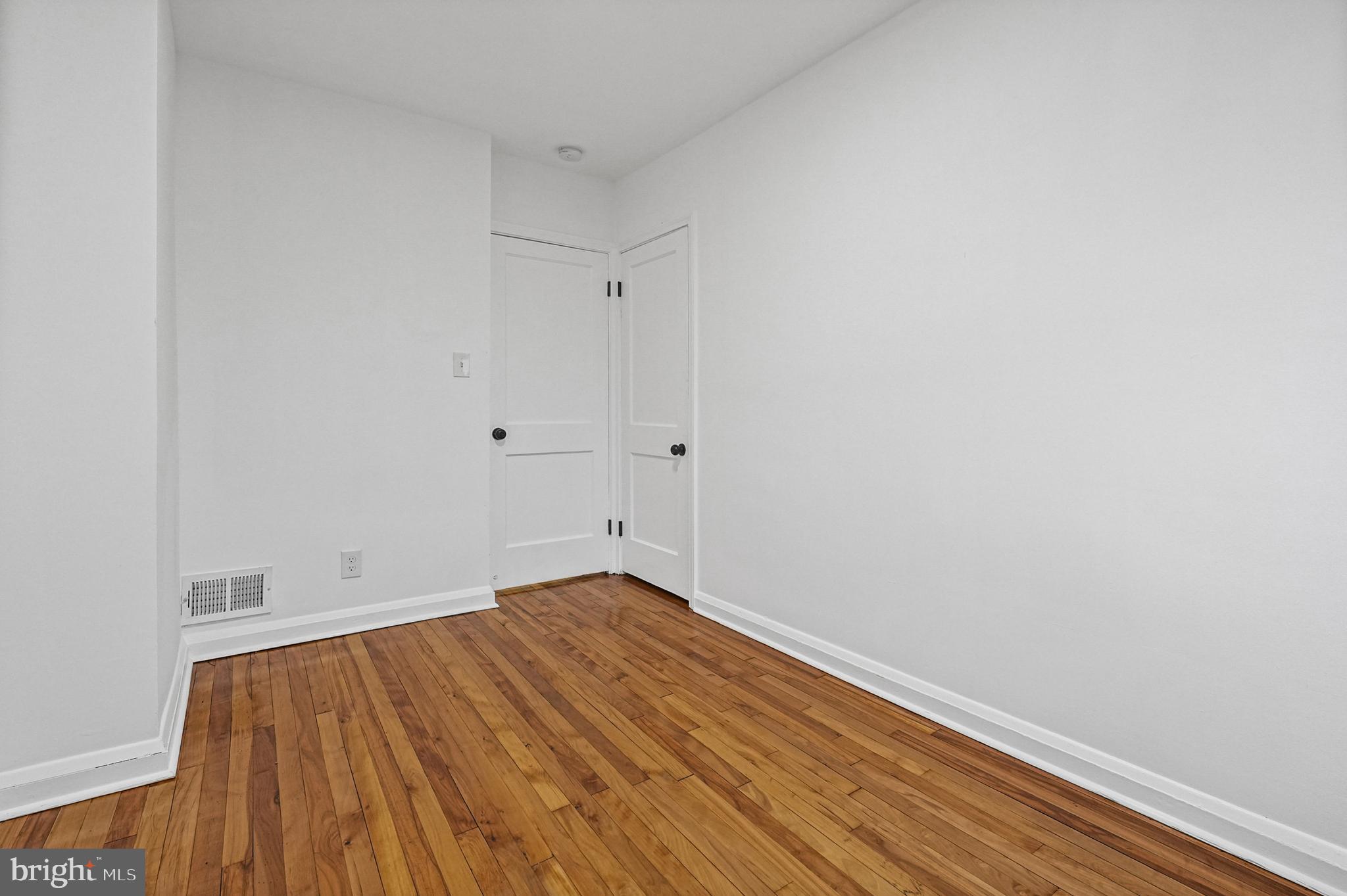 DUNDALK VILLAGE - Residential