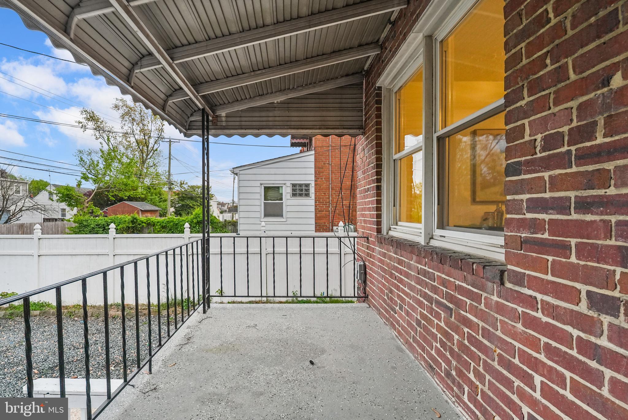 DUNDALK VILLAGE - Residential