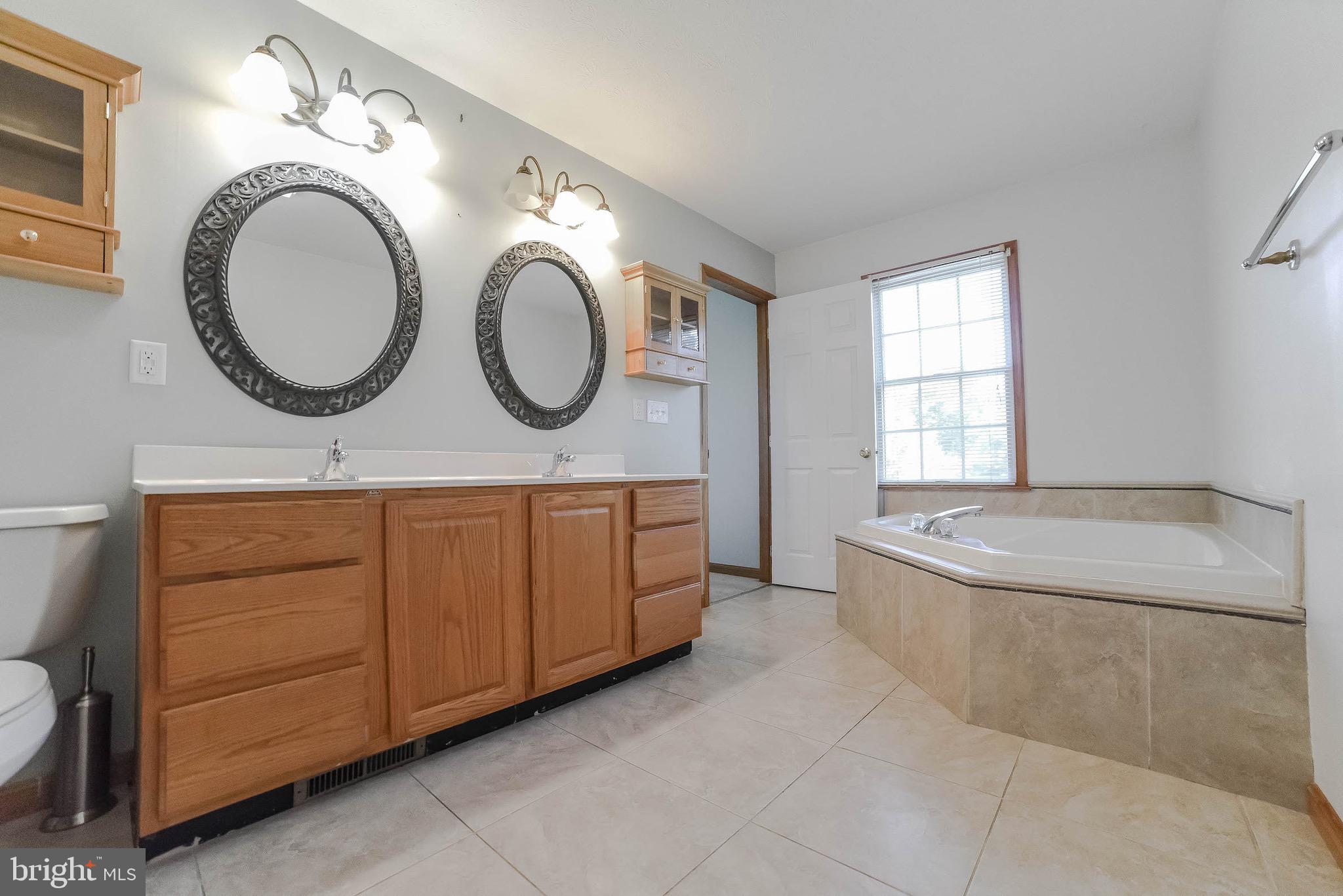 COX'S RUN - Residential