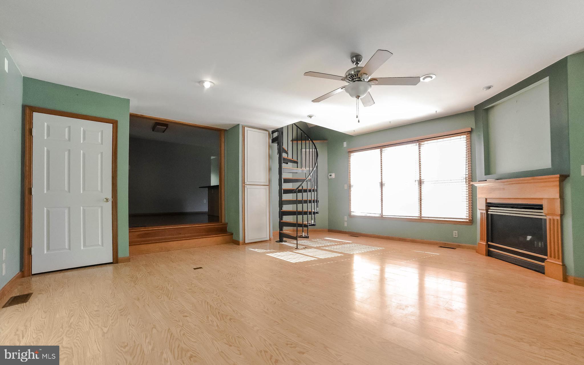 COX'S RUN - Residential