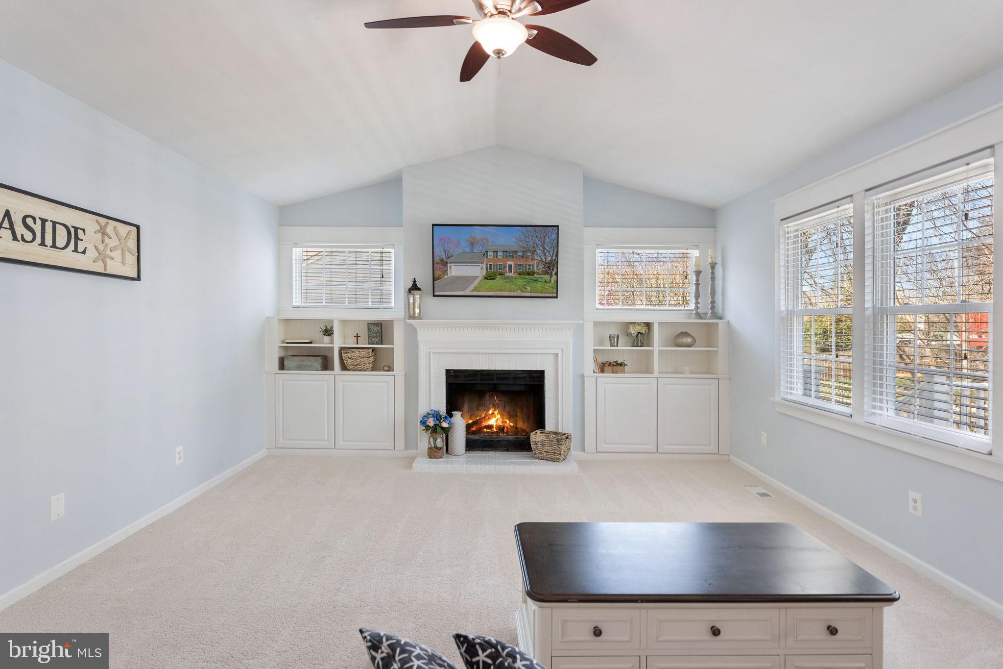 CHESTNUT TURN - Residential