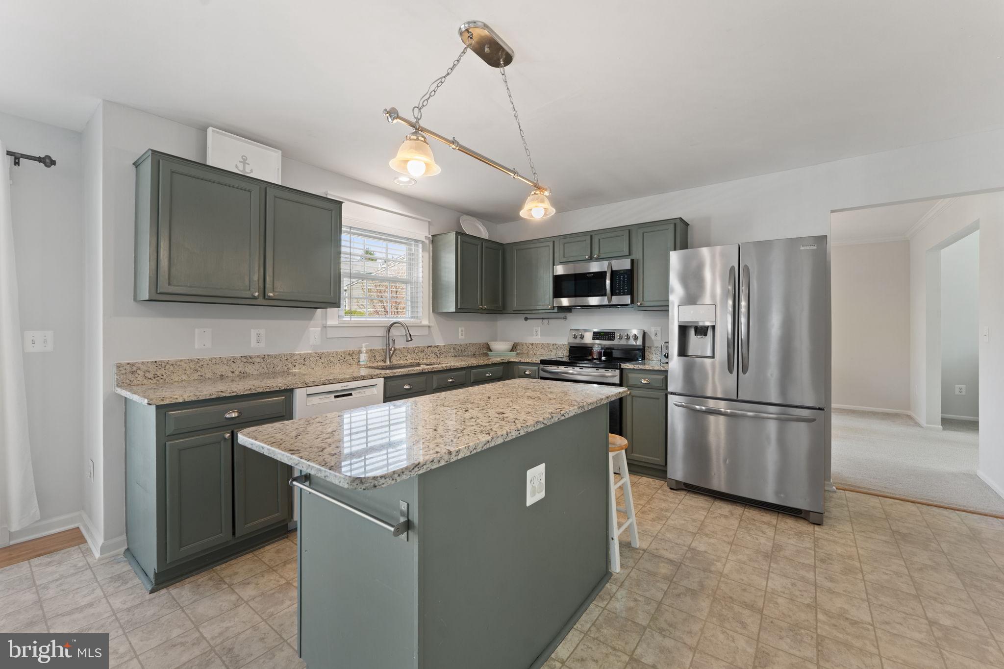 CHESTNUT TURN - Residential