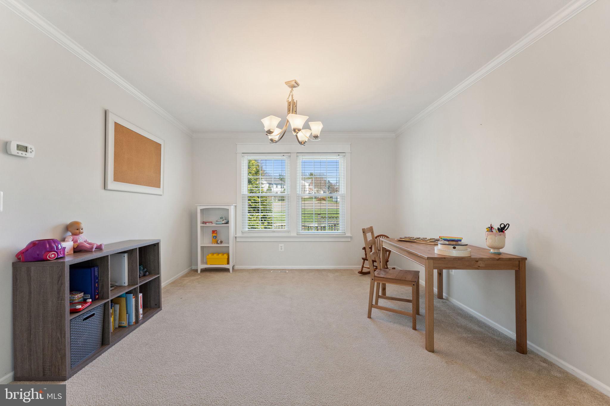 CHESTNUT TURN - Residential