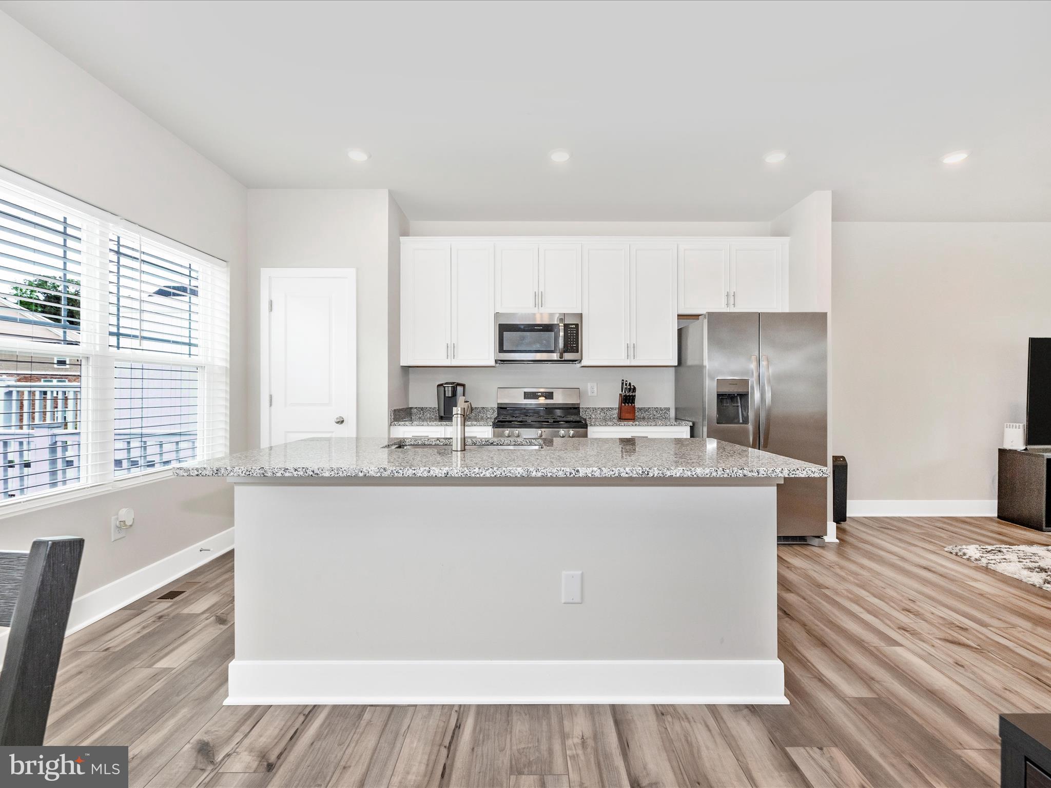 WATER'S LANDING - Residential