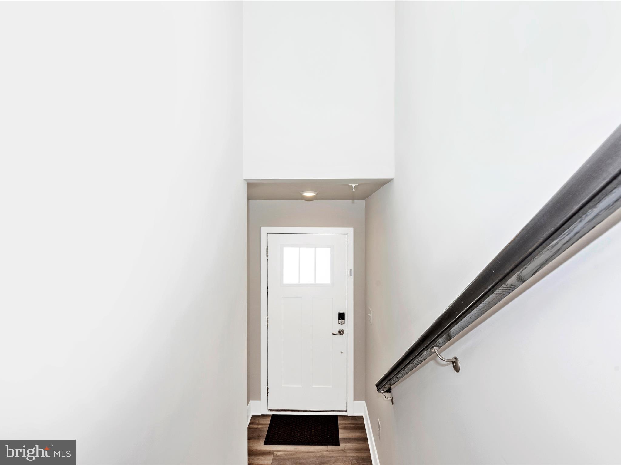 WATER'S LANDING - Residential