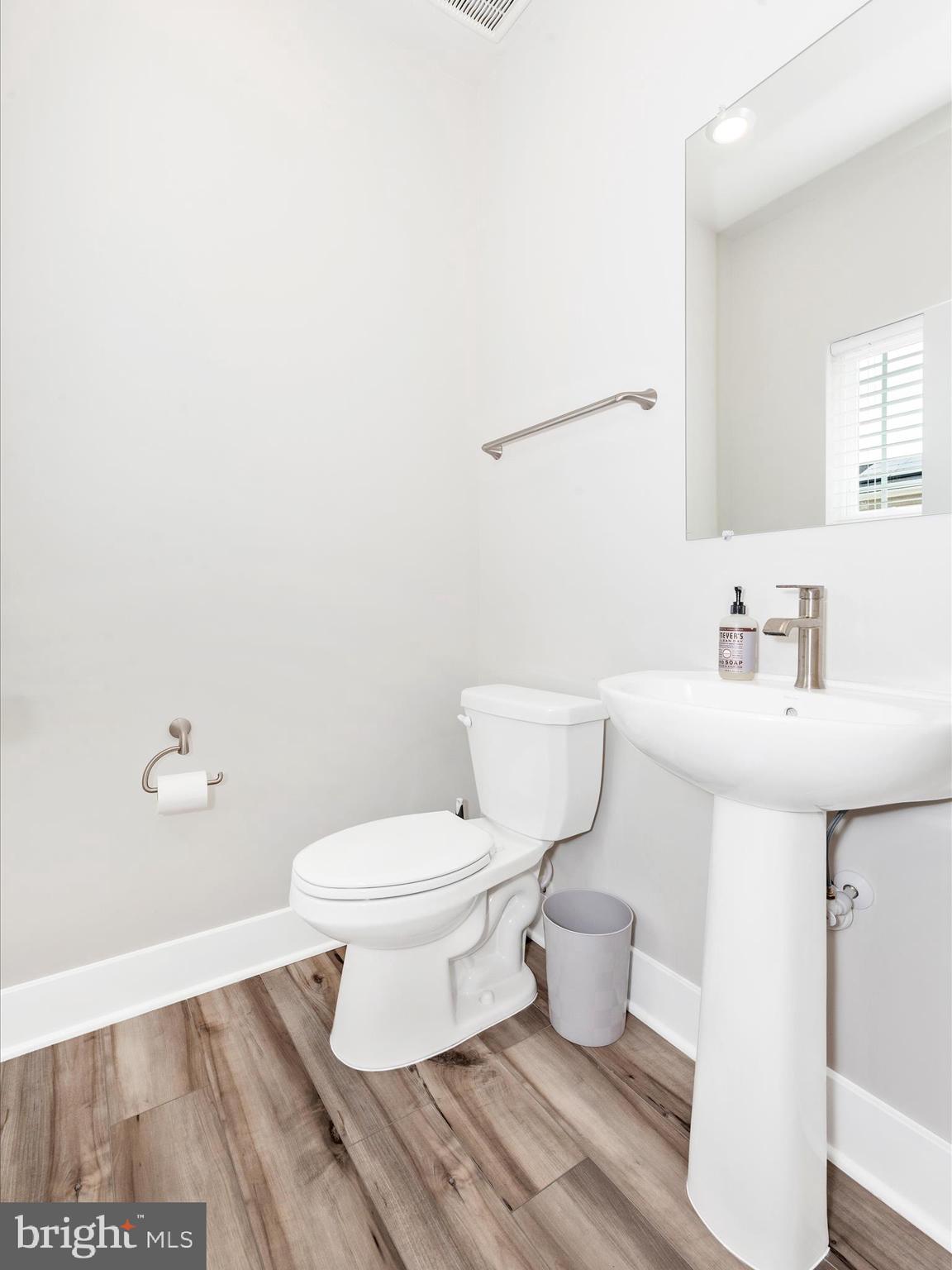 WATER'S LANDING - Residential