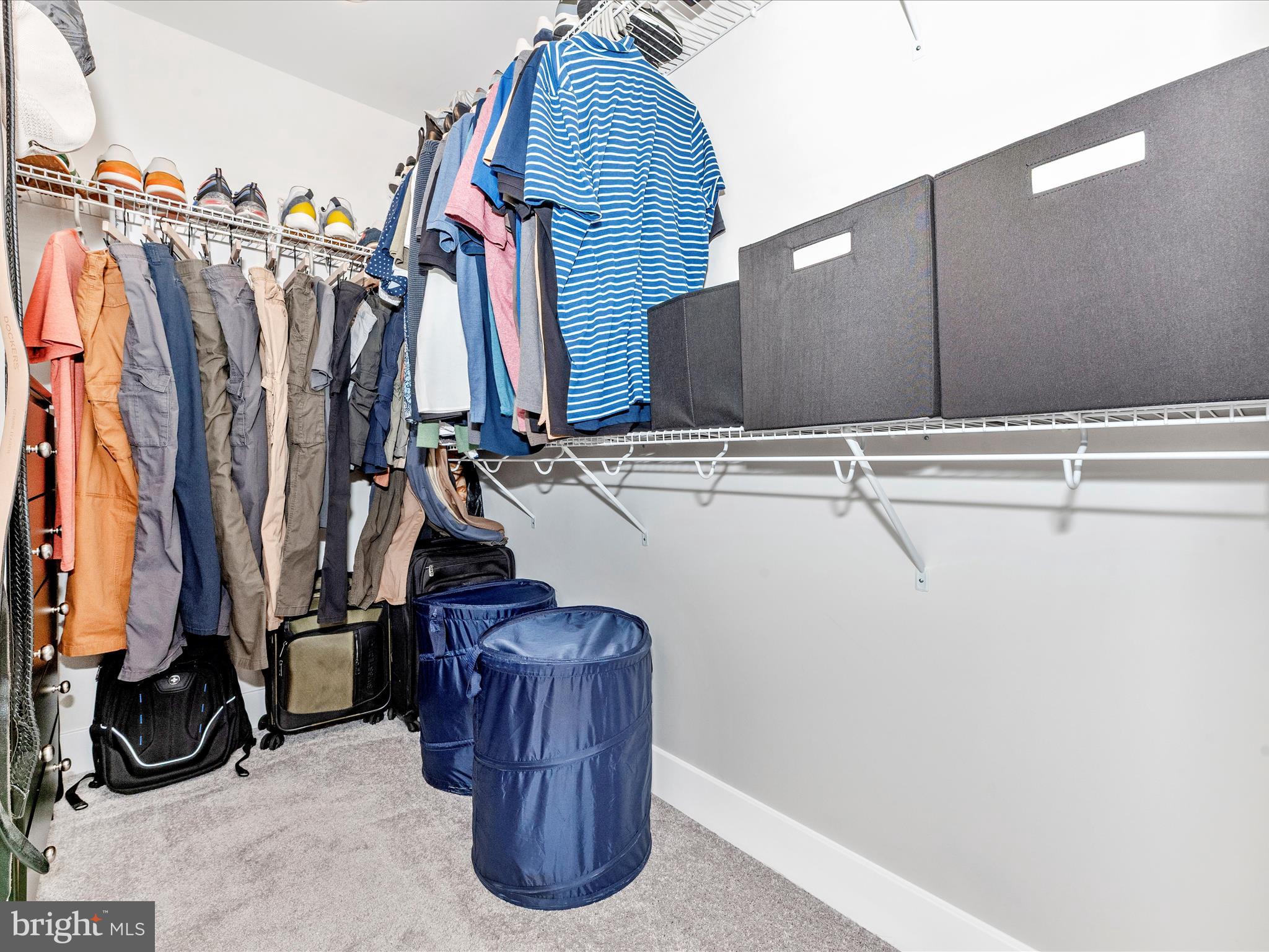 WATER'S LANDING - Residential