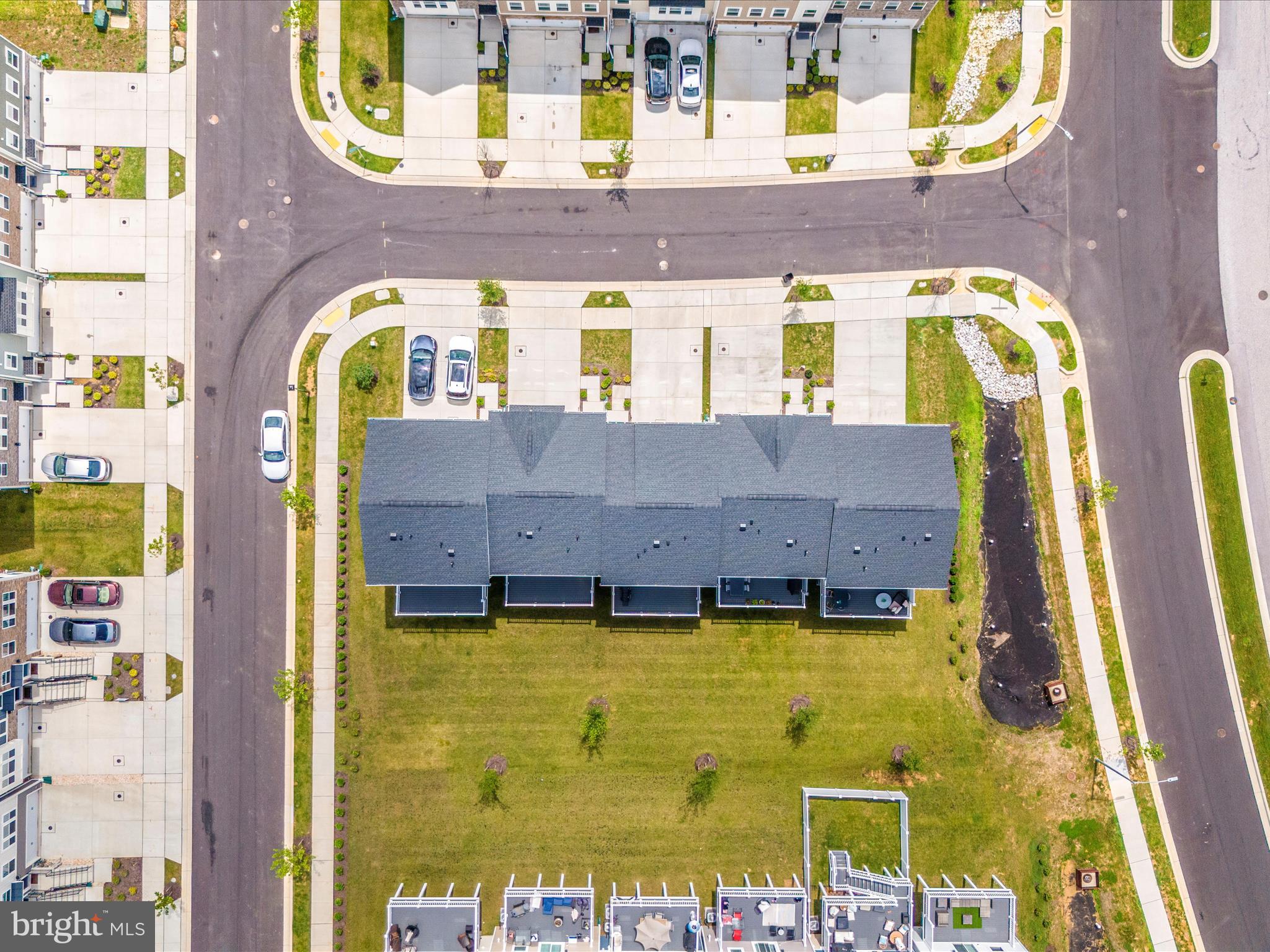 WATER'S LANDING - Residential