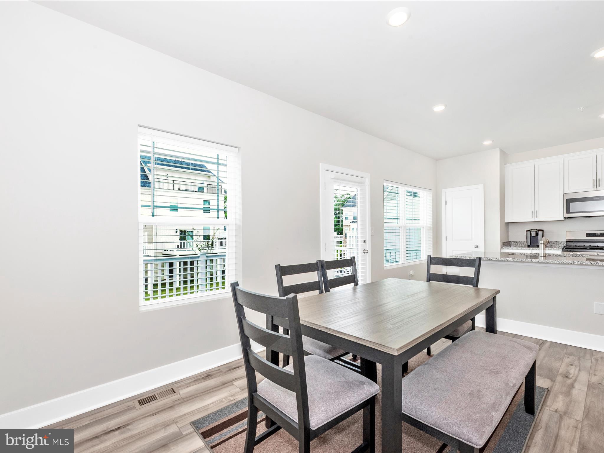 WATER'S LANDING - Residential