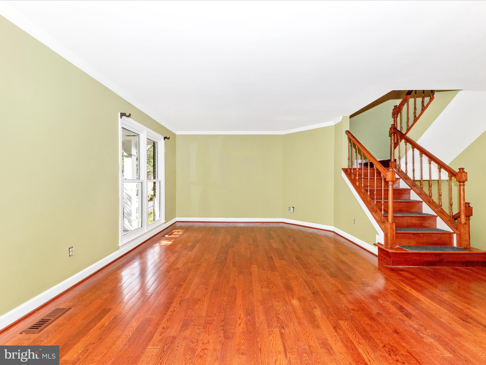 314 CRESCENDO WAY