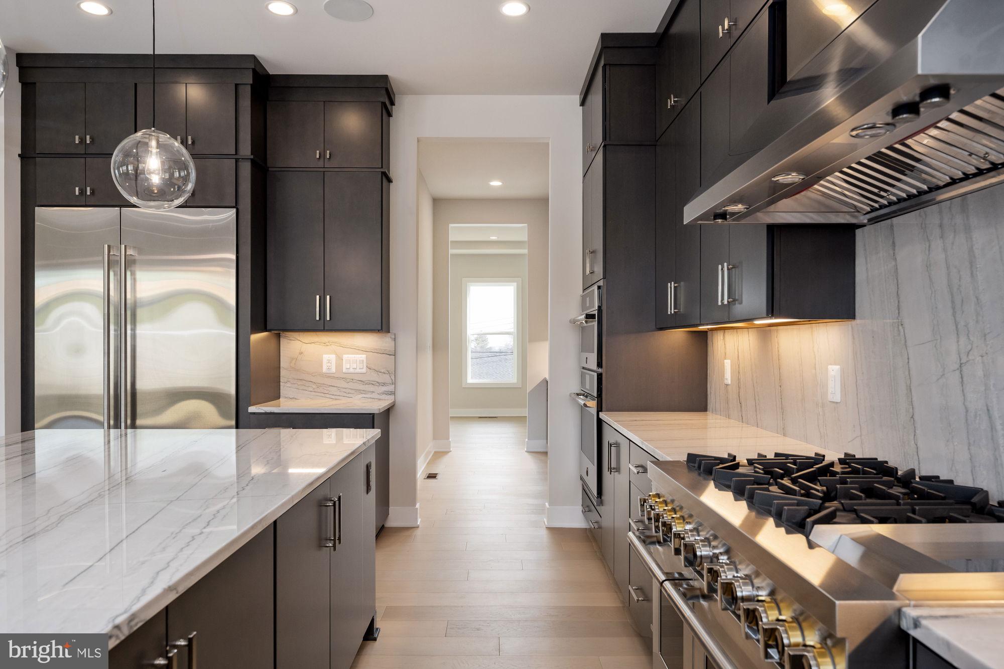 THE GROVE AT DOMINION HILLS - Residential