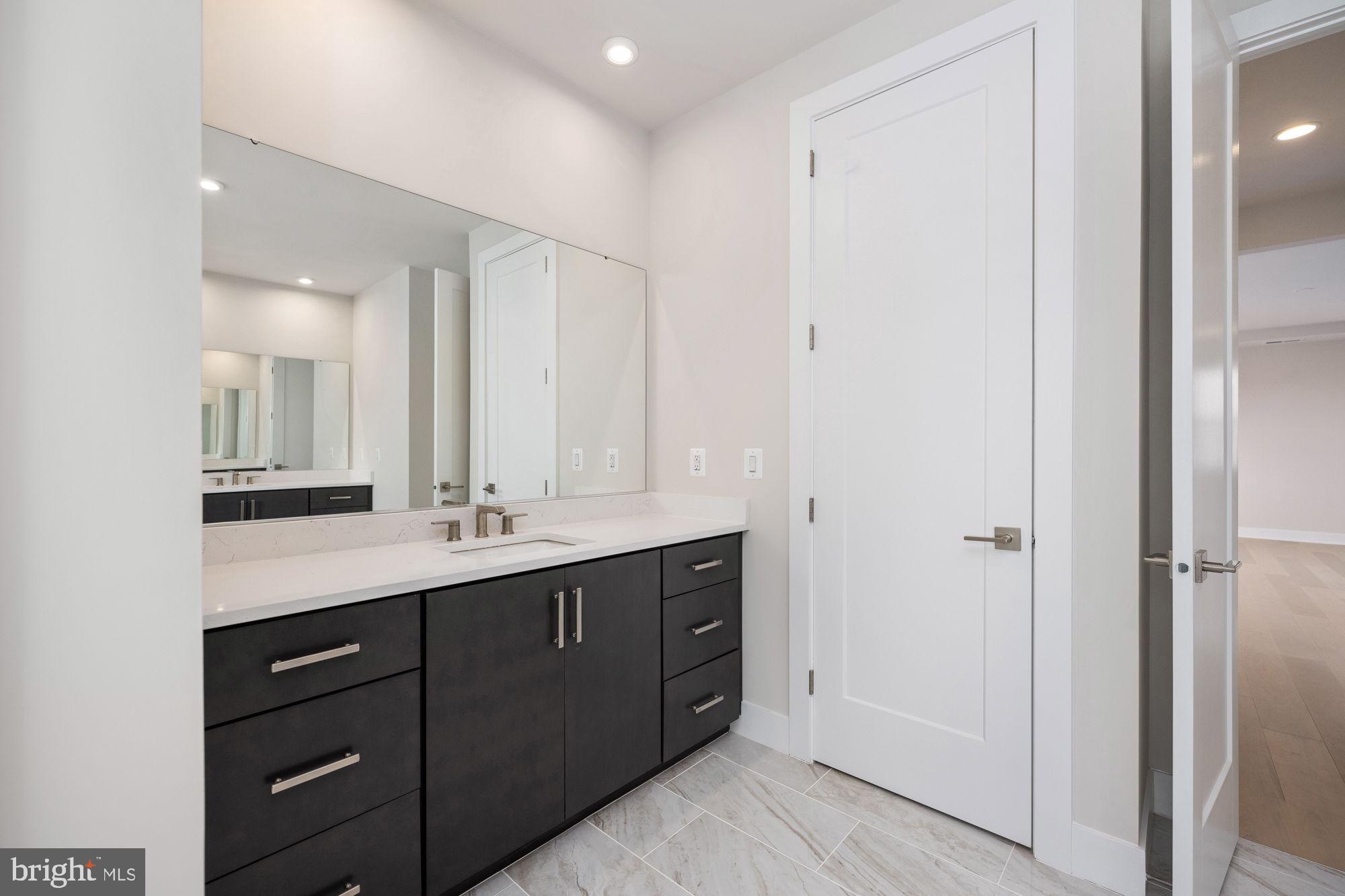 THE GROVE AT DOMINION HILLS - Residential