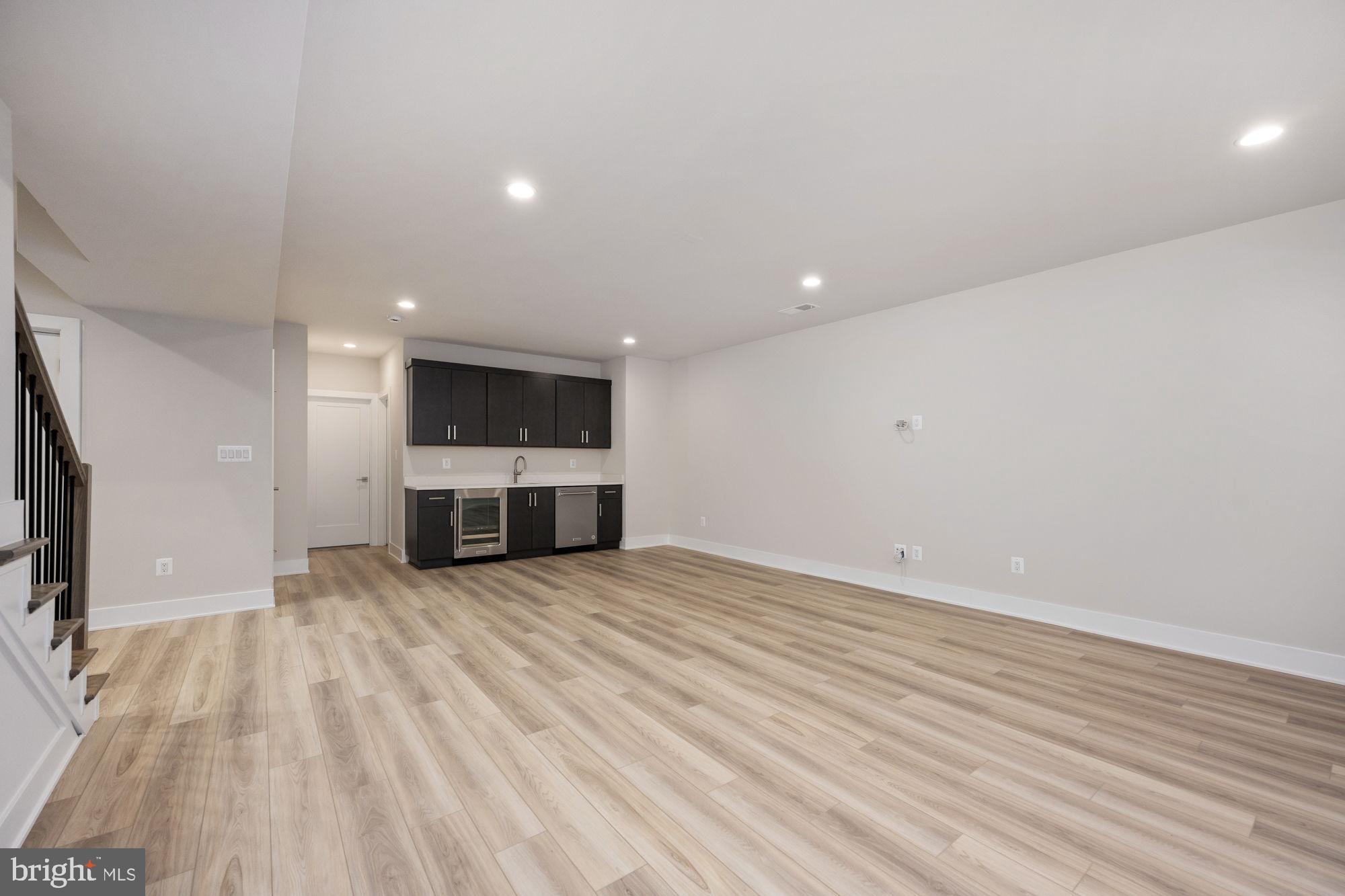 THE GROVE AT DOMINION HILLS - Residential