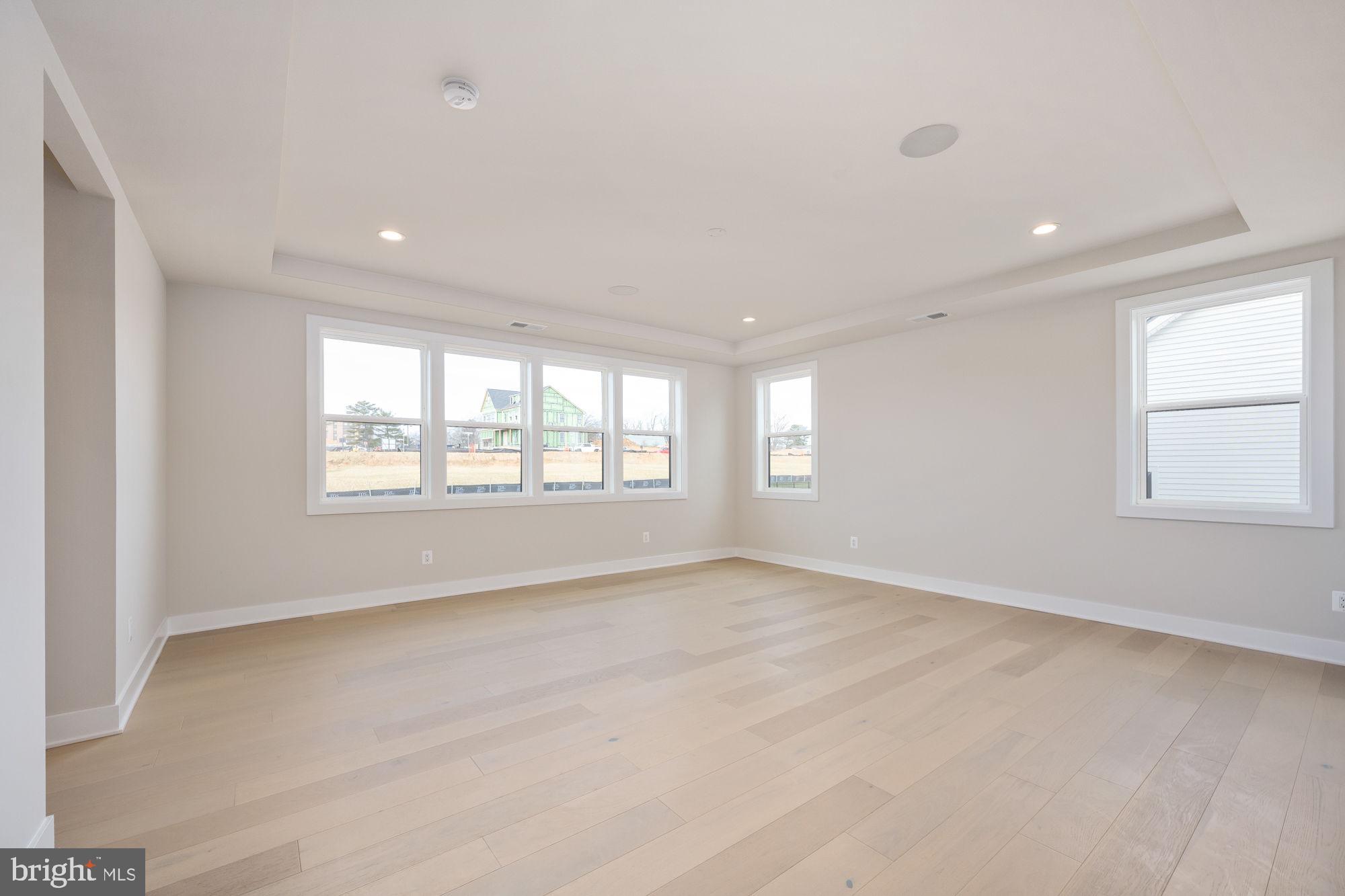 THE GROVE AT DOMINION HILLS - Residential