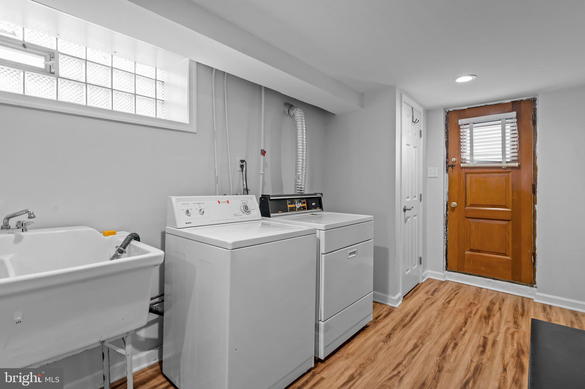 WINCHESTER PARK - Residential