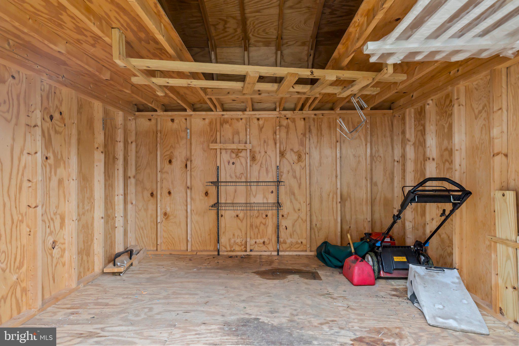 WINCHESTER PARK - Residential