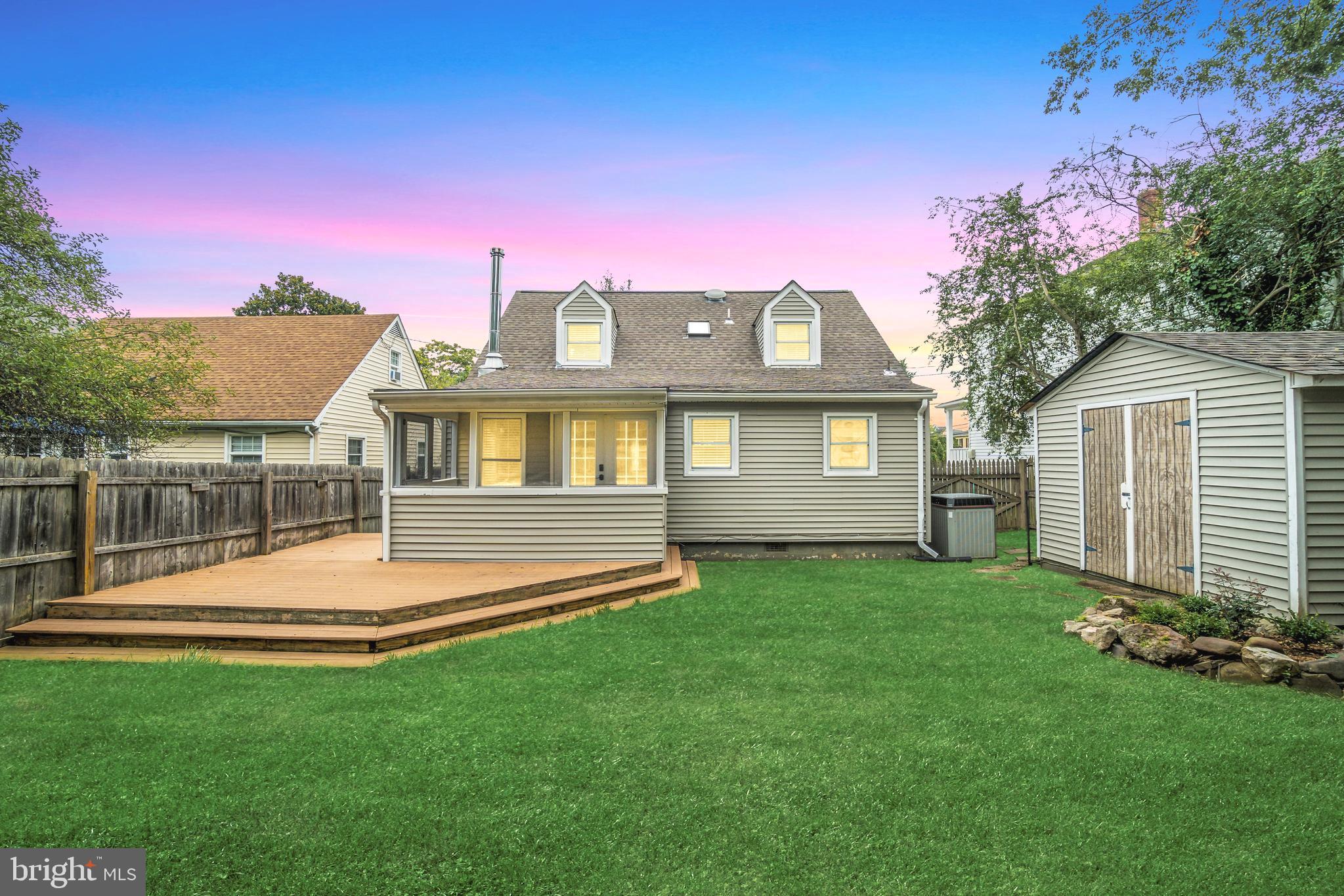 DOWNTOWN FREDERICKSBURG - Residential Lease