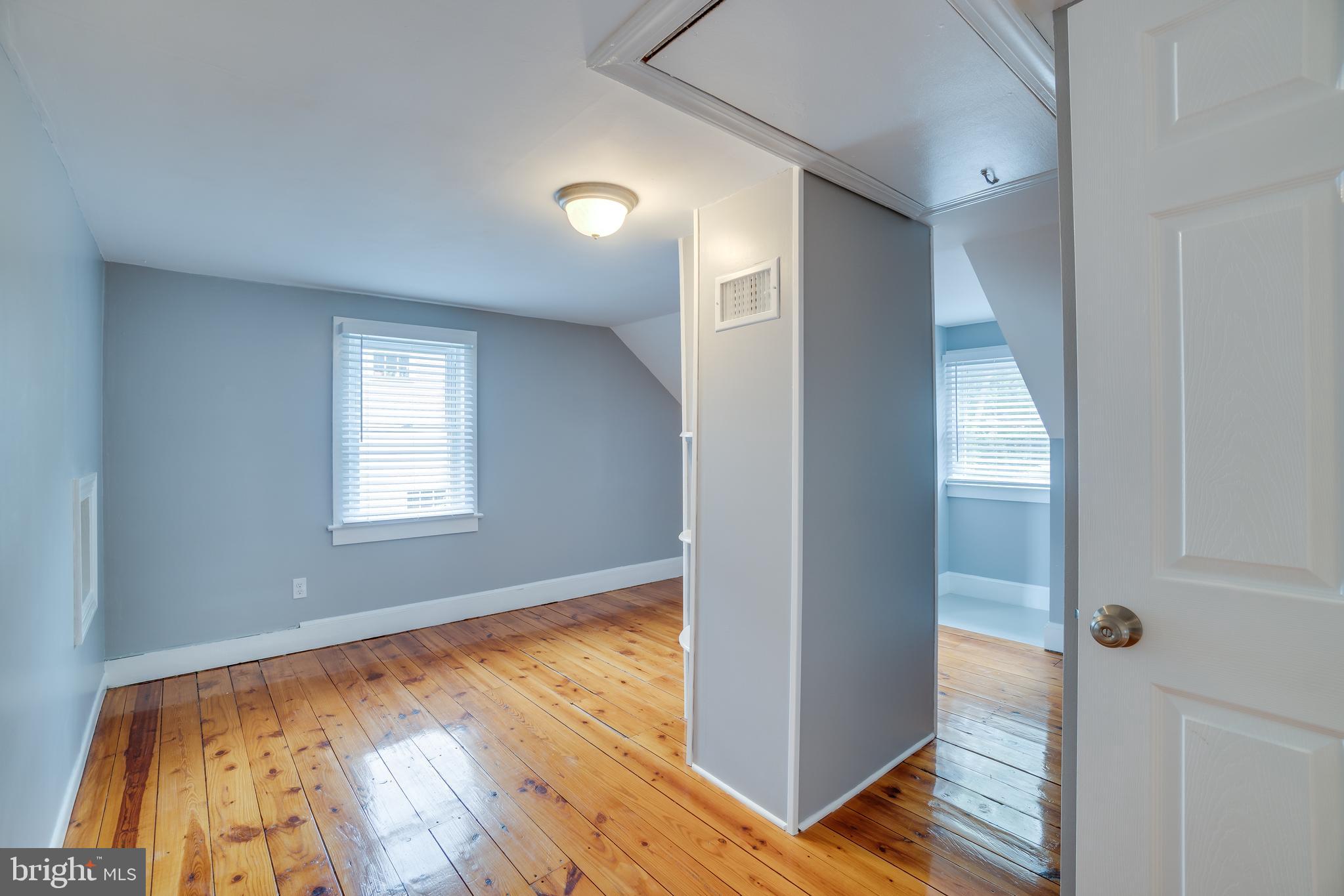 DOWNTOWN FREDERICKSBURG - Residential Lease