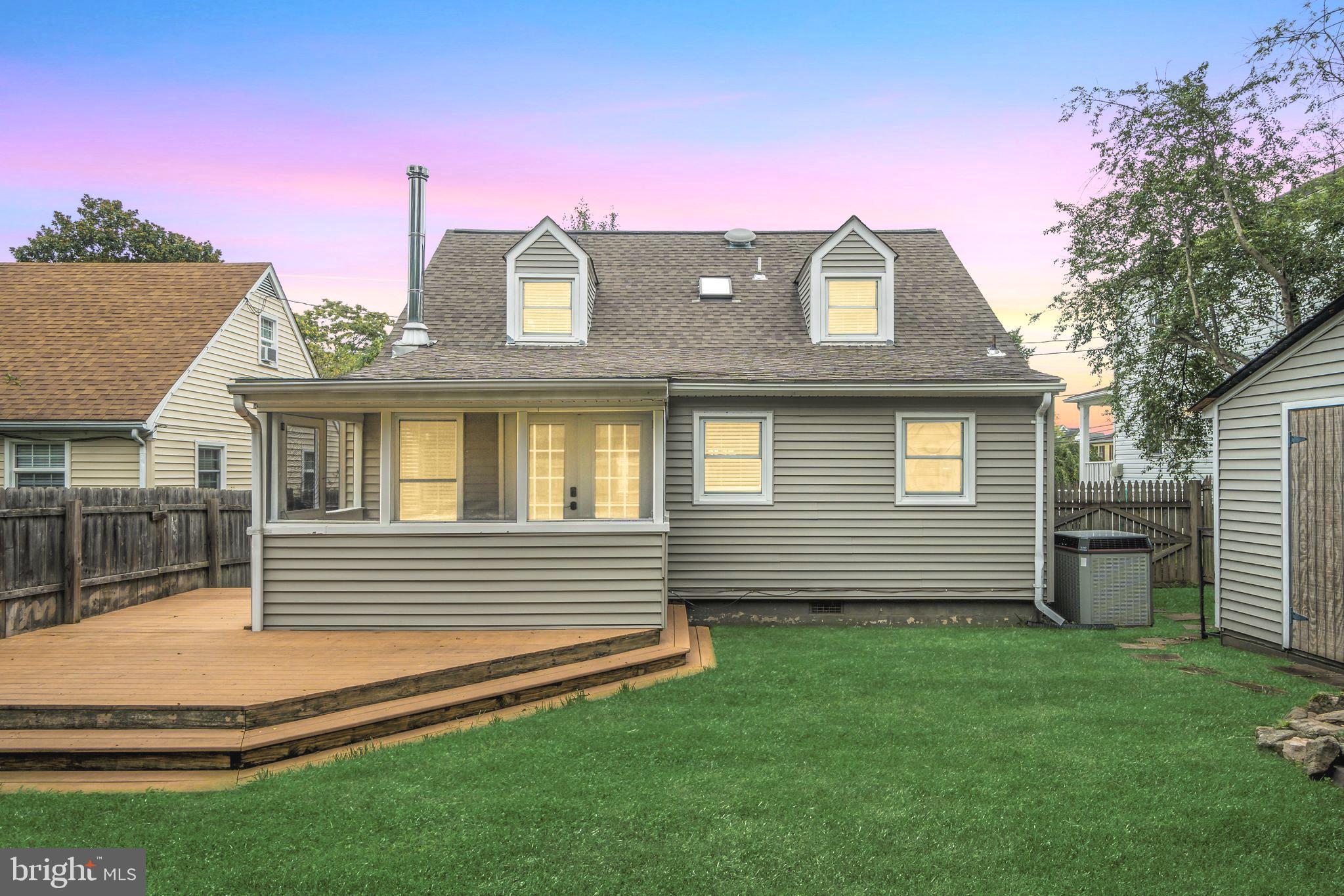 DOWNTOWN FREDERICKSBURG - Residential Lease