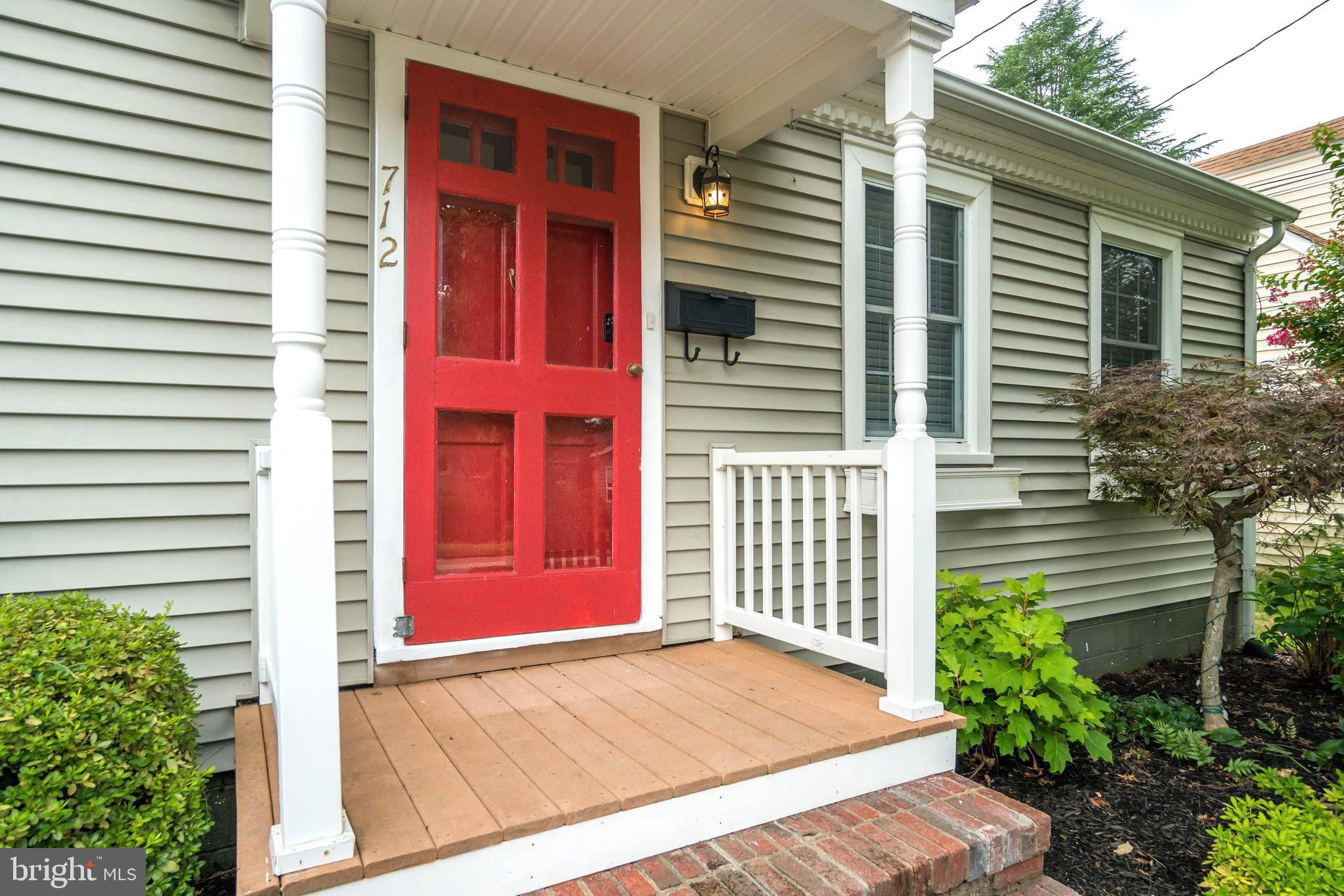 DOWNTOWN FREDERICKSBURG - Residential Lease