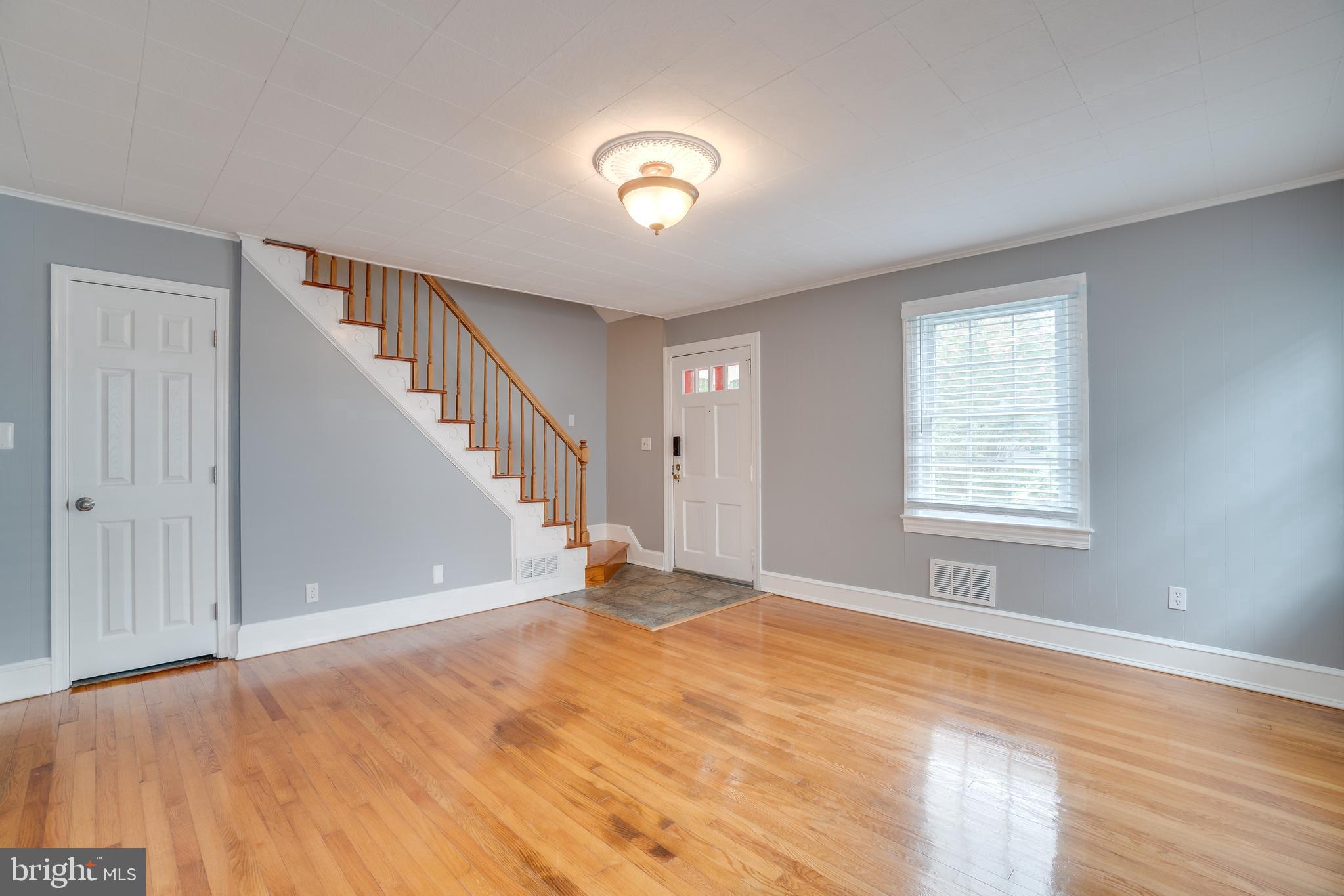 DOWNTOWN FREDERICKSBURG - Residential Lease