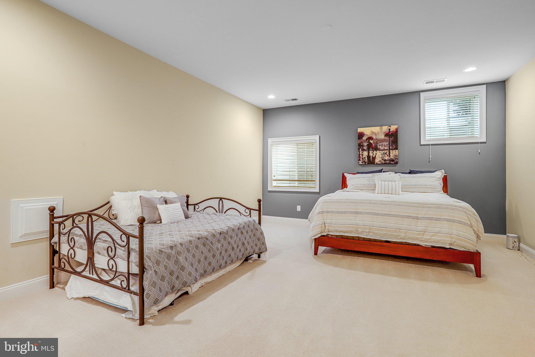 WILLOWSFORD - Residential