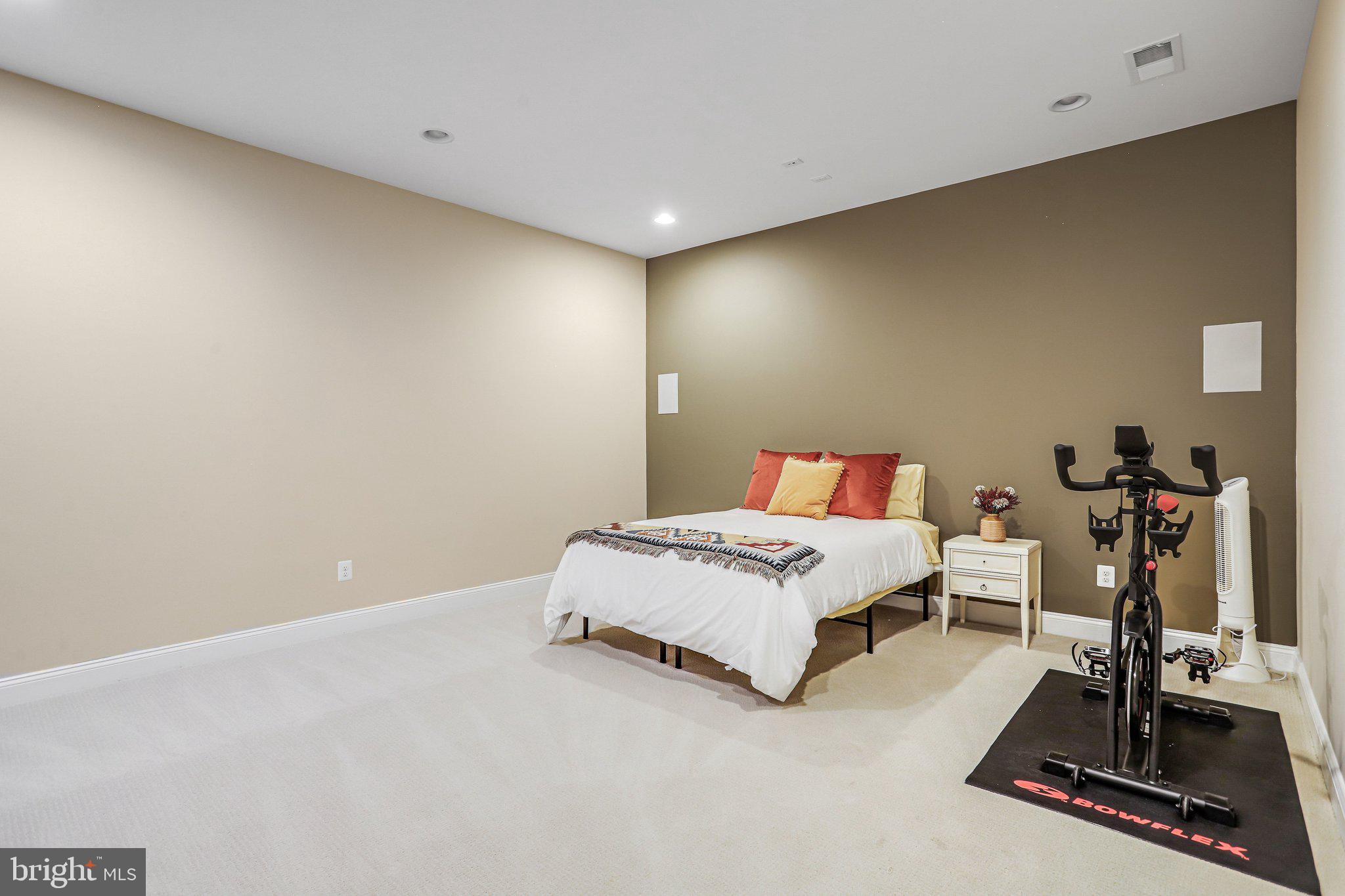 WILLOWSFORD - Residential