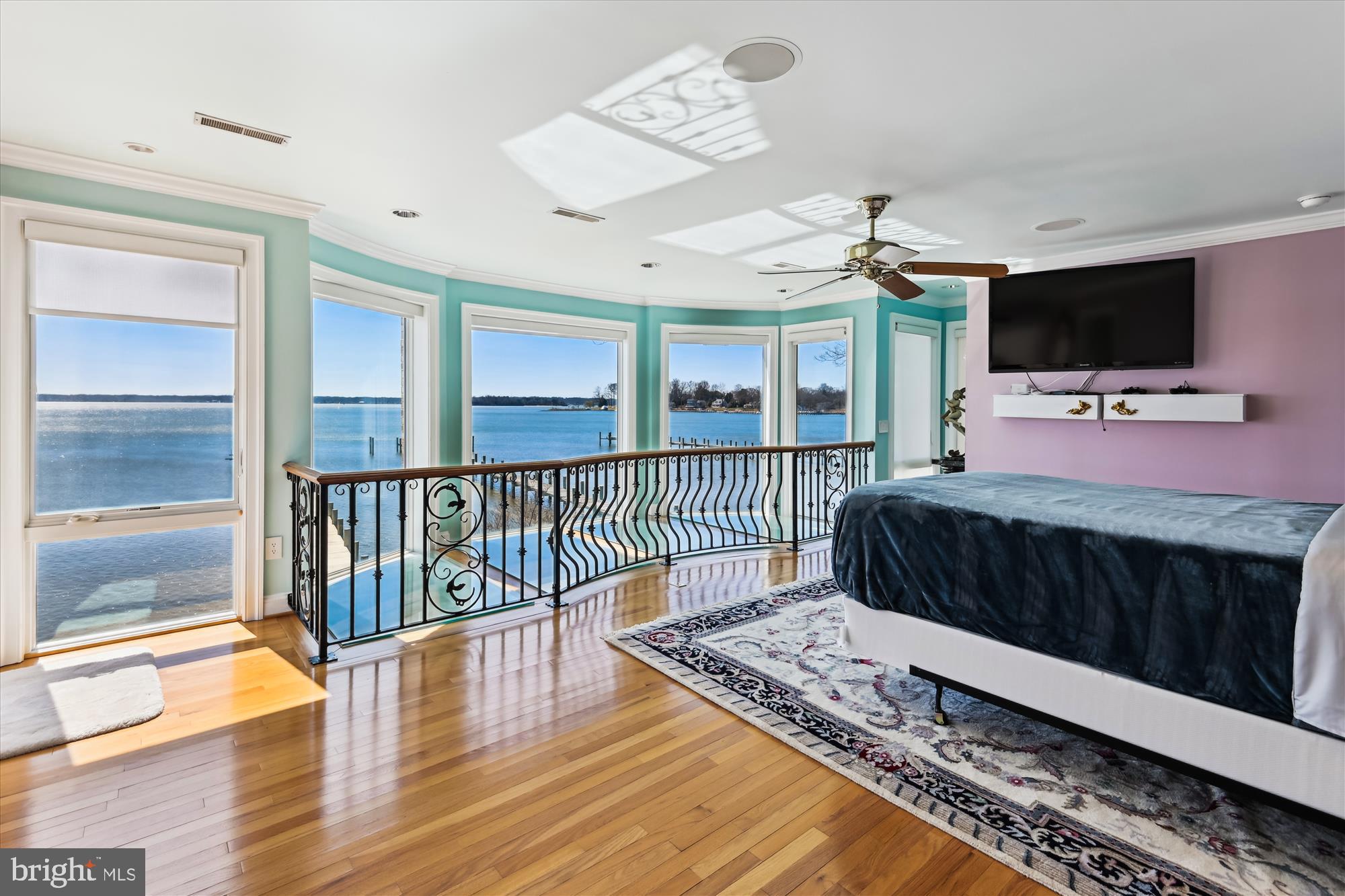 LONG POINT ON THE MAGOTHY - Residential