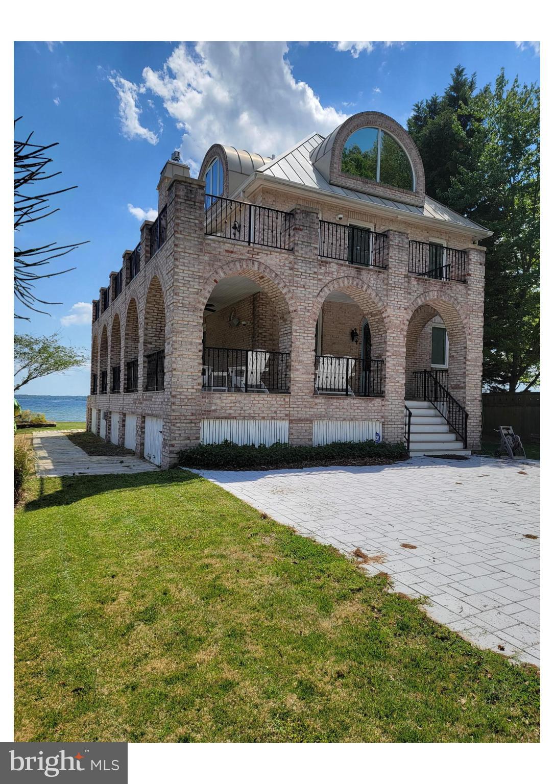 LONG POINT ON THE MAGOTHY - Residential