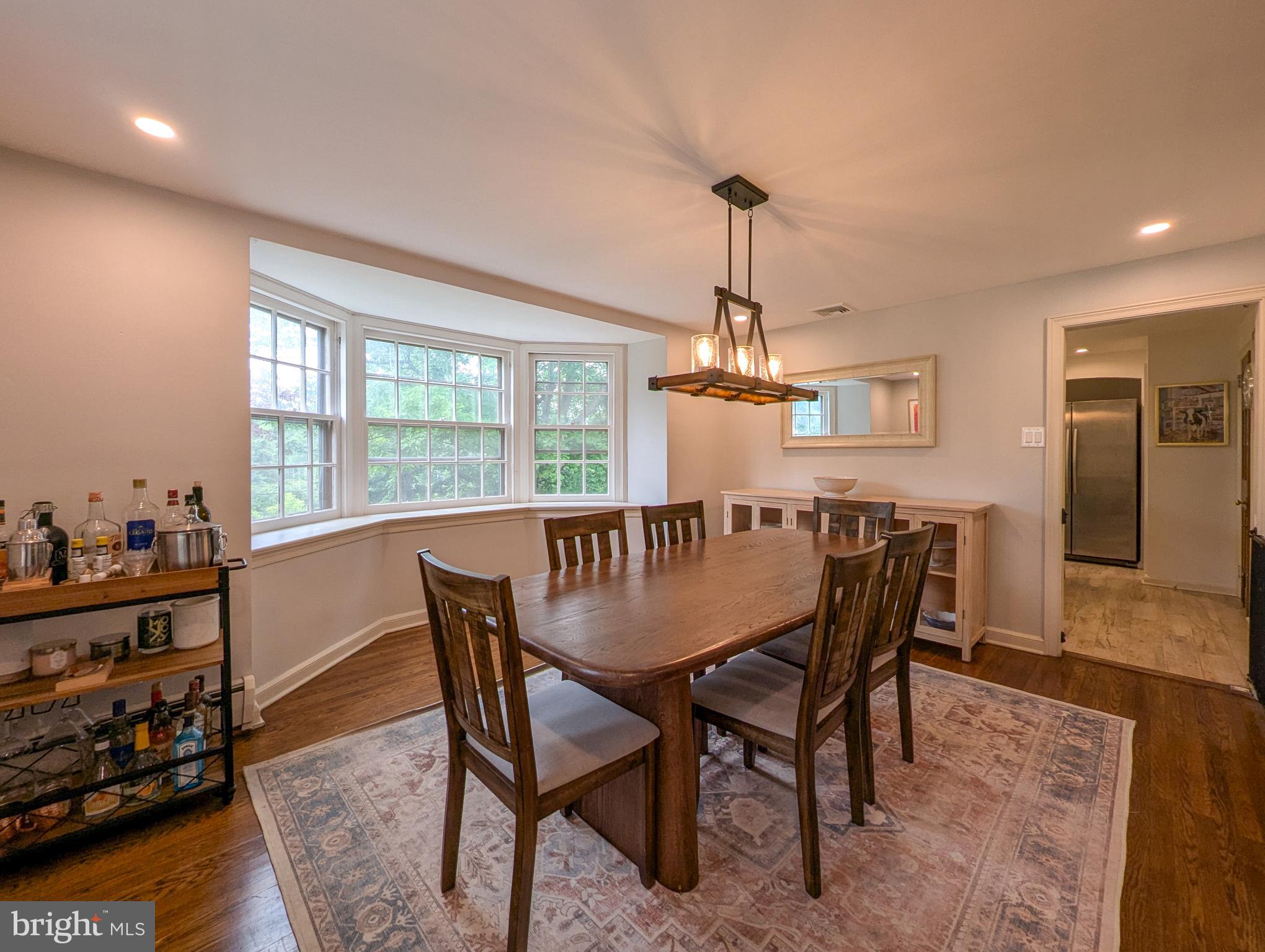 MEADOW BROOK - Residential