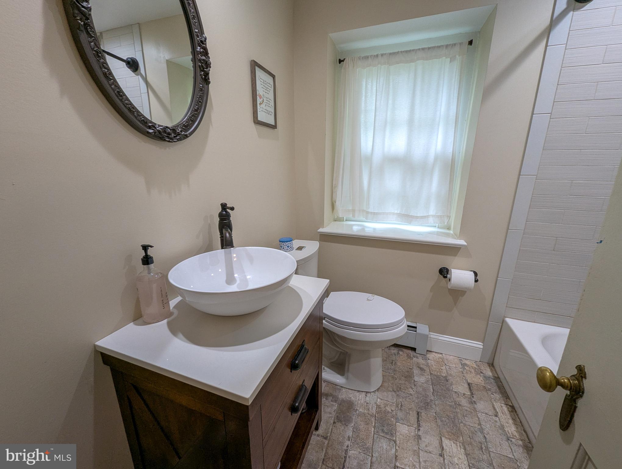 MEADOW BROOK - Residential