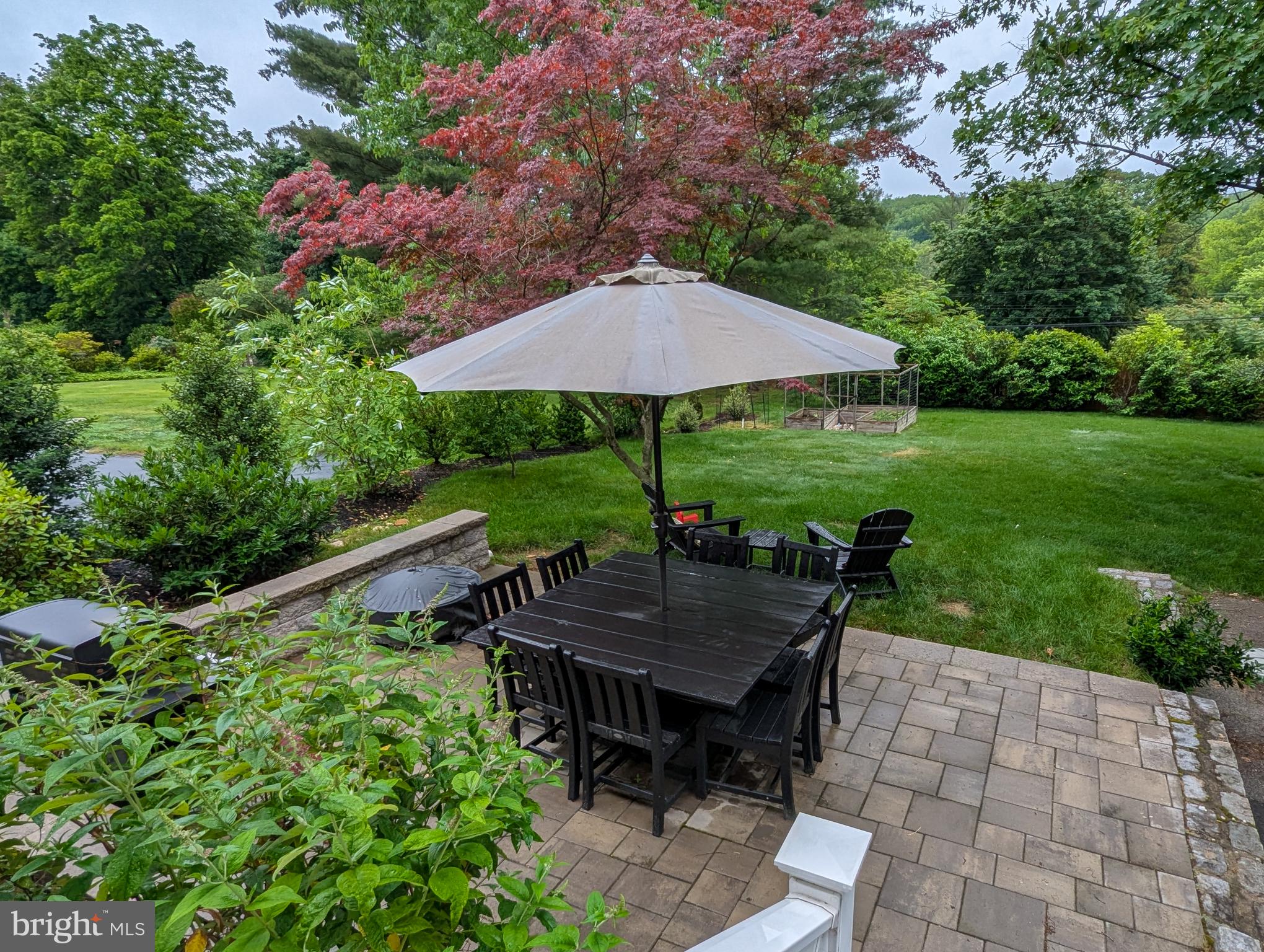 MEADOW BROOK - Residential