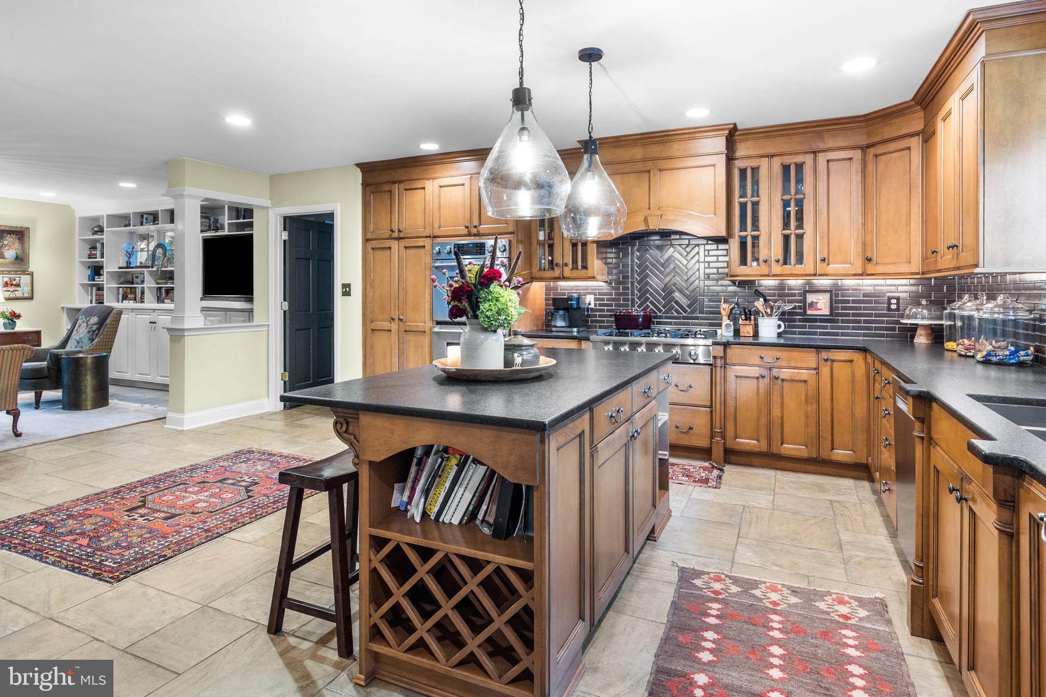 WEST ACRES - Residential