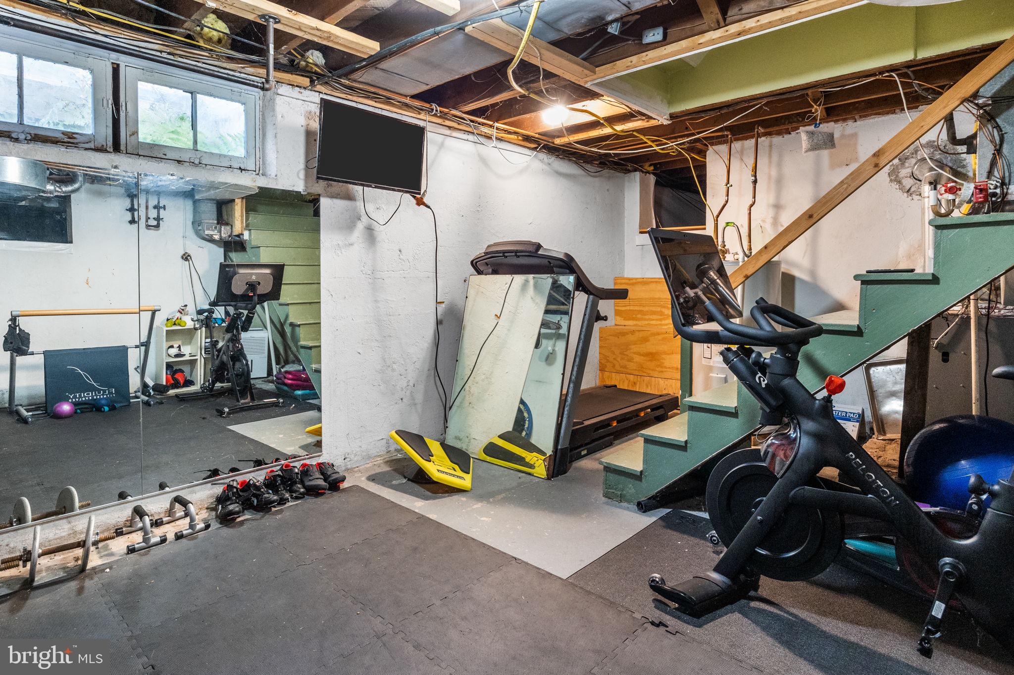 WEST ACRES - Residential