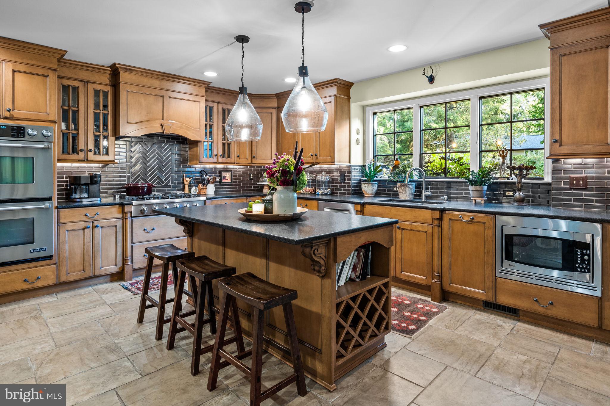 WEST ACRES - Residential