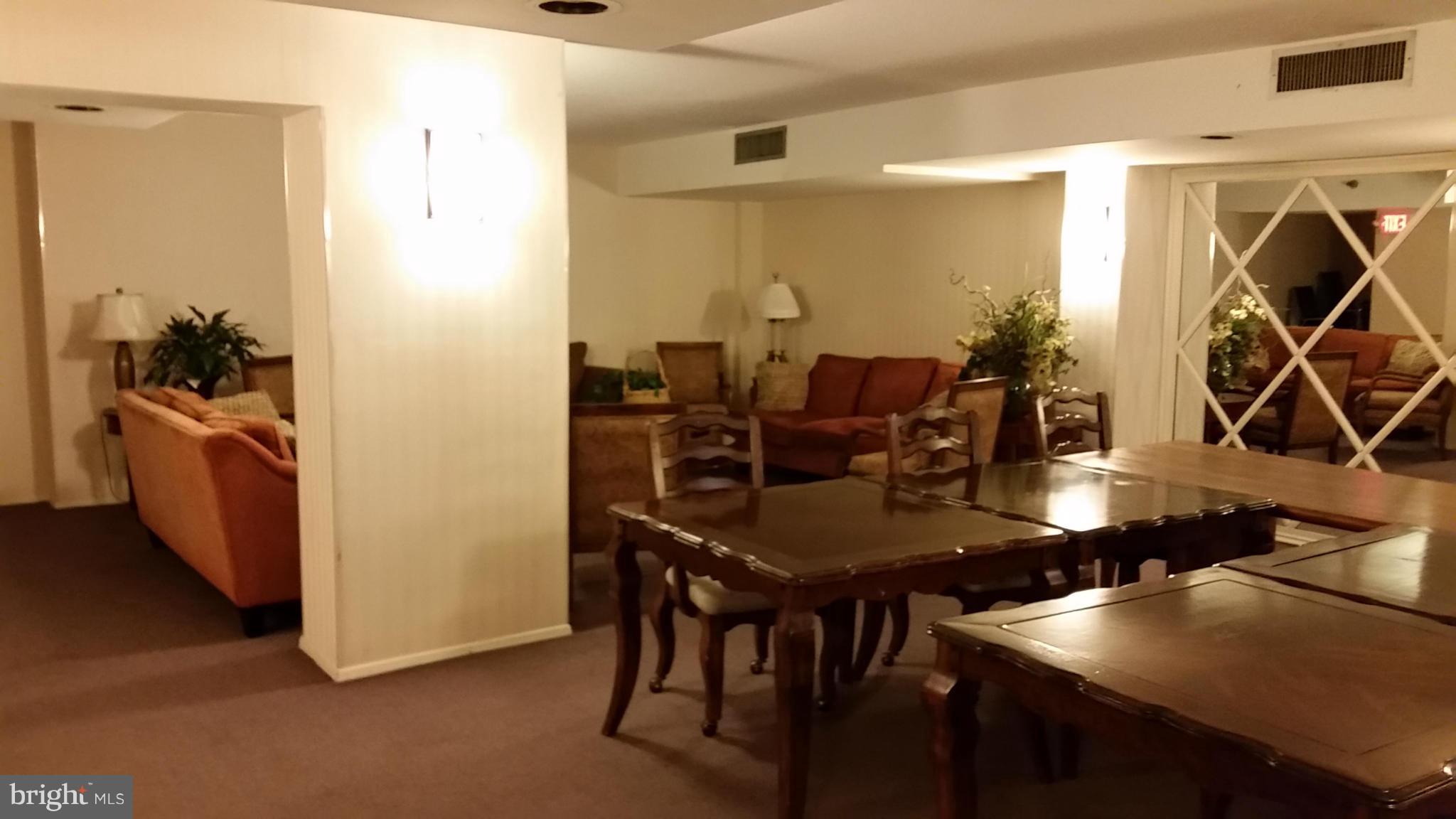 ENCORE OF MCLEAN - Residential Lease