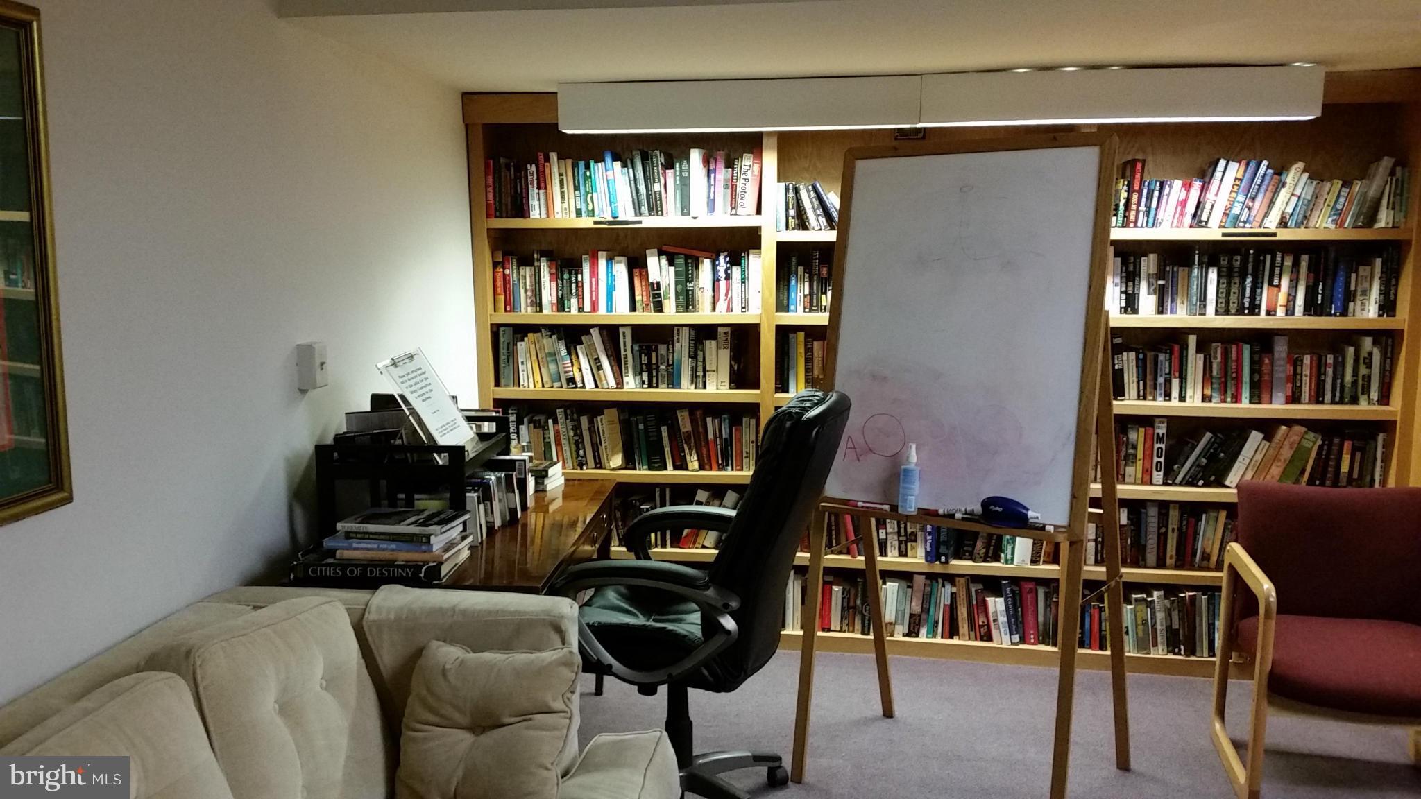 ENCORE OF MCLEAN - Residential Lease