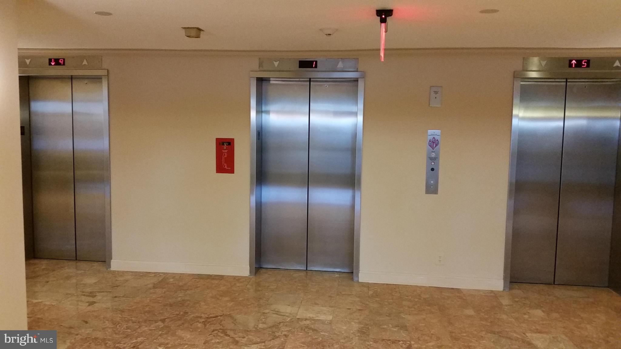 ENCORE OF MCLEAN - Residential Lease