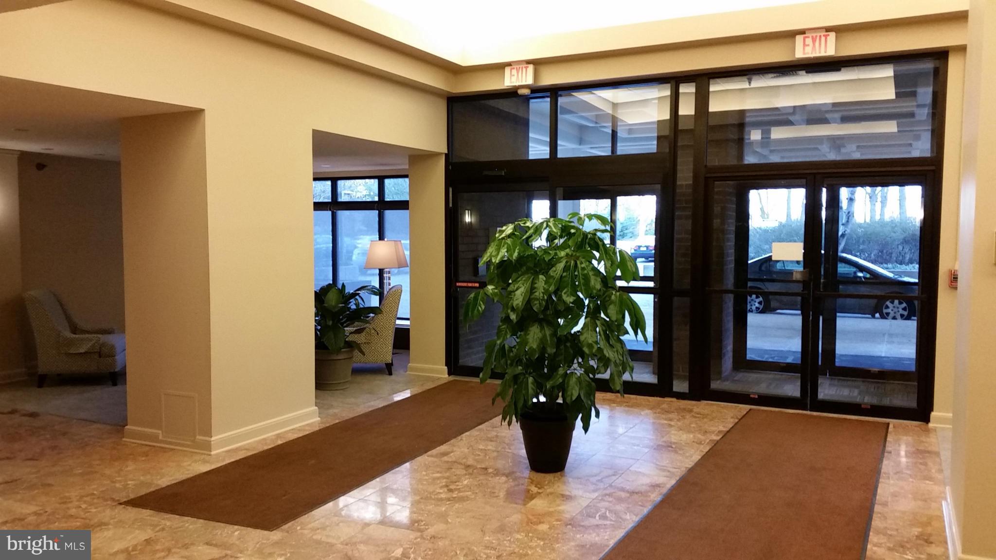 ENCORE OF MCLEAN - Residential Lease