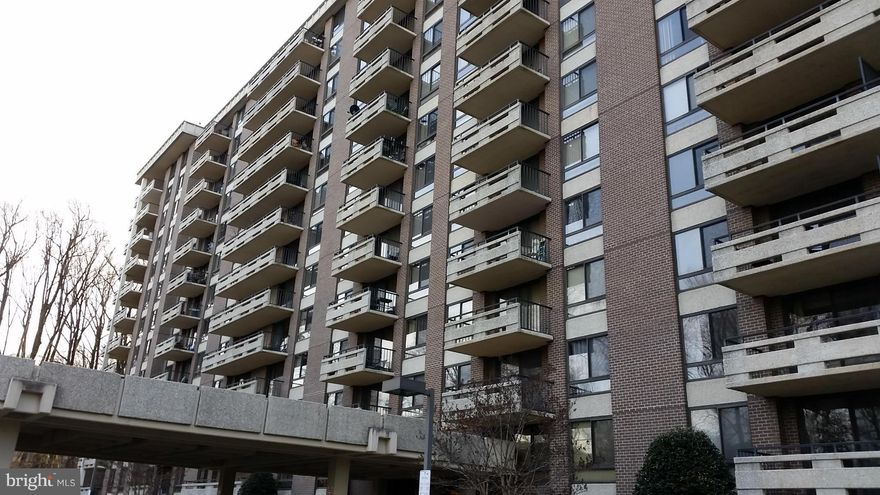 Welcome home! In the heart of McLean, close to shopping centers, main roads, well sought Encore of McLean, Cozy 1 bedroom, 1 bath condo on the 7th floor. Large unit for the price. Assigned parking in below grade garage with great location, well maintained, wood floors, nice view, additional parking available, optional storage.