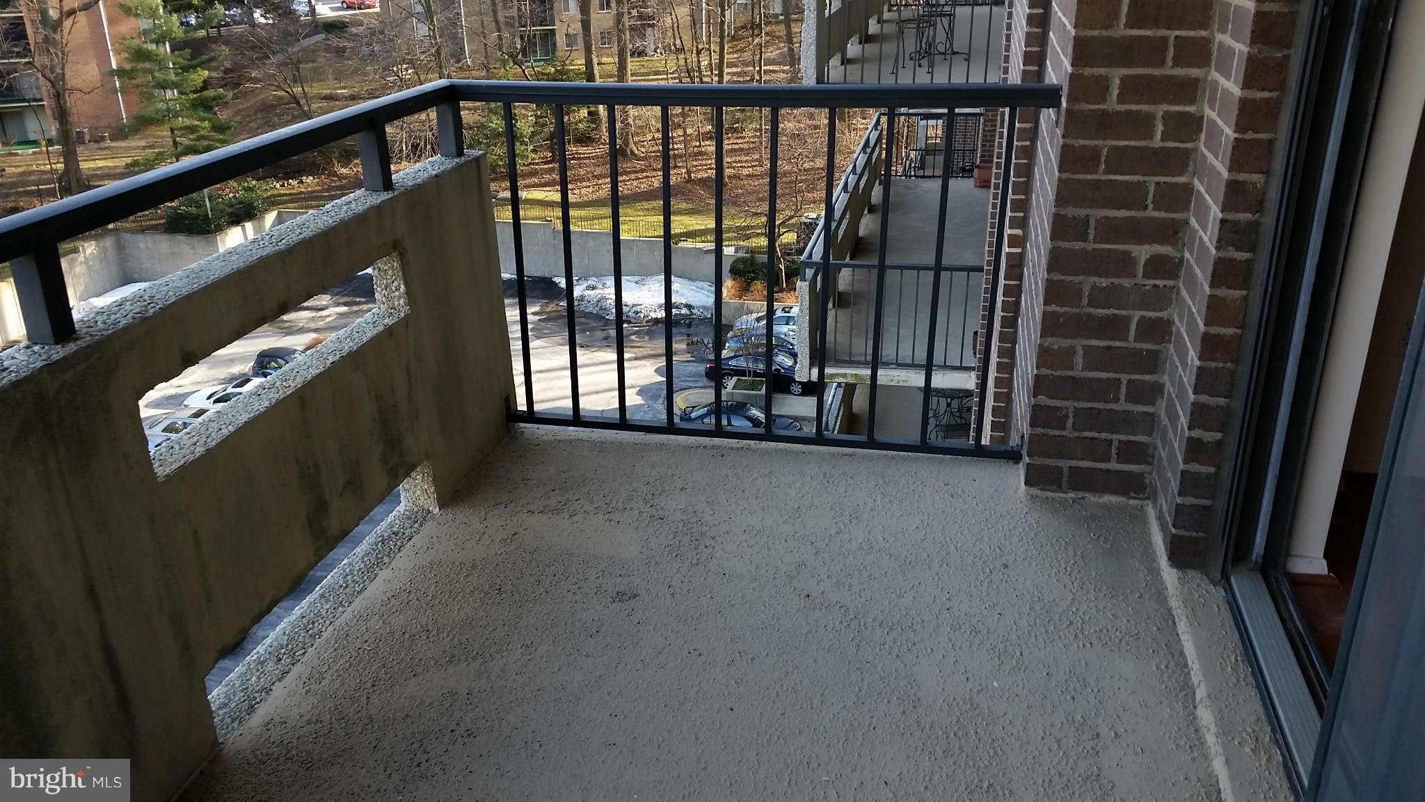 ENCORE OF MCLEAN - Residential Lease